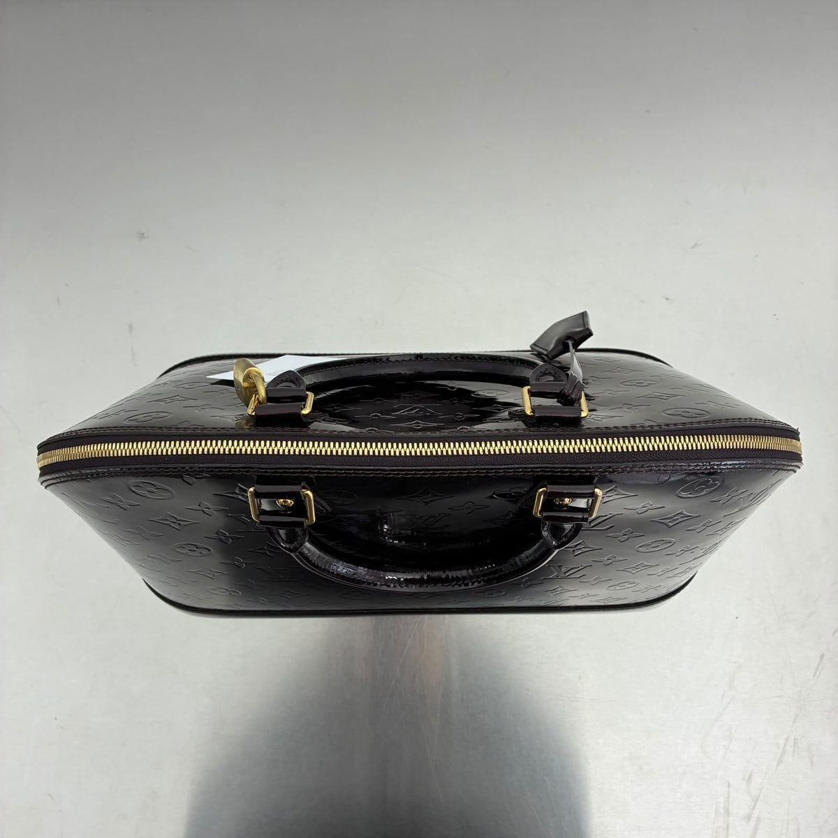 Louis Vuitton Alma GM Vernis