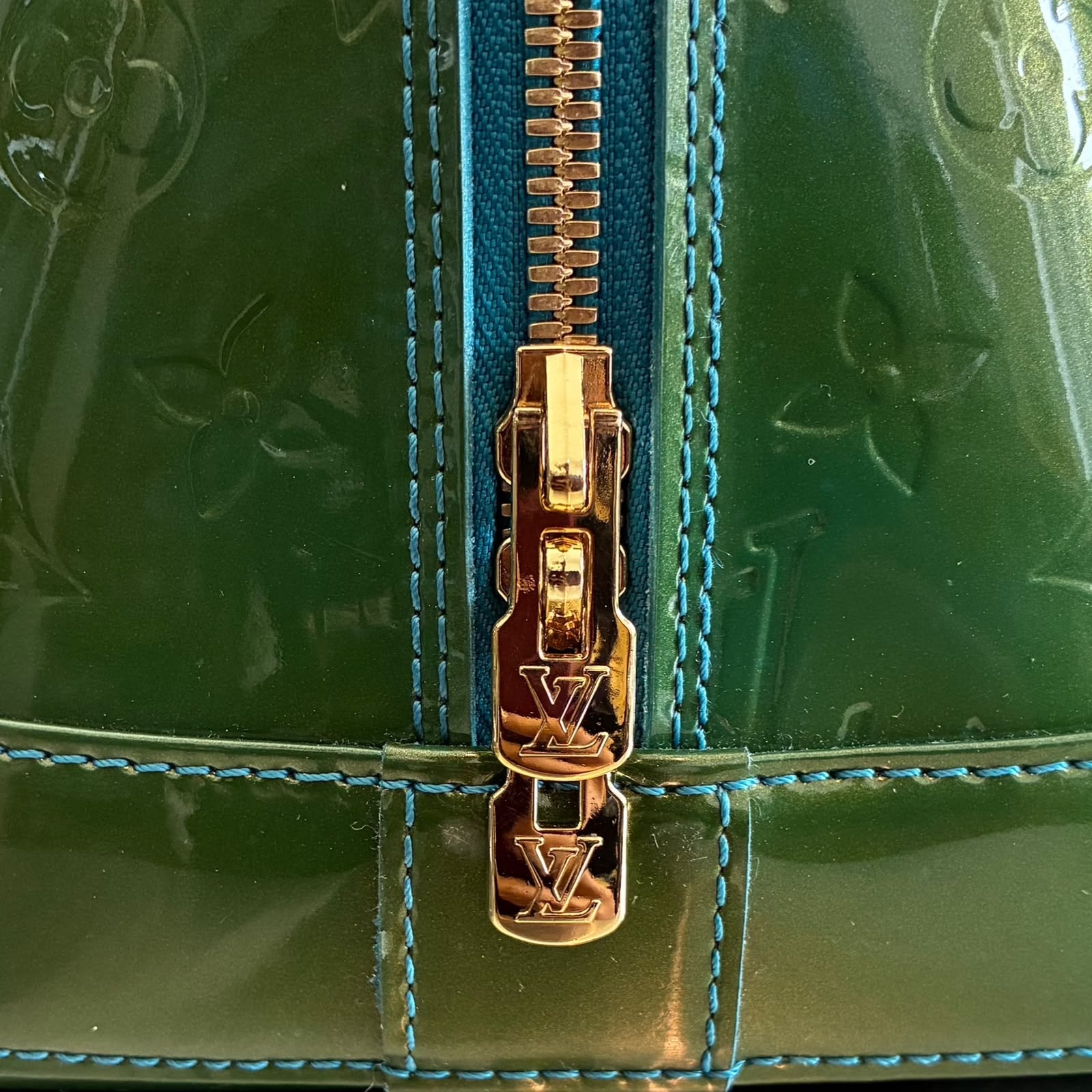 Louis Vuitton Alma GM Vernis