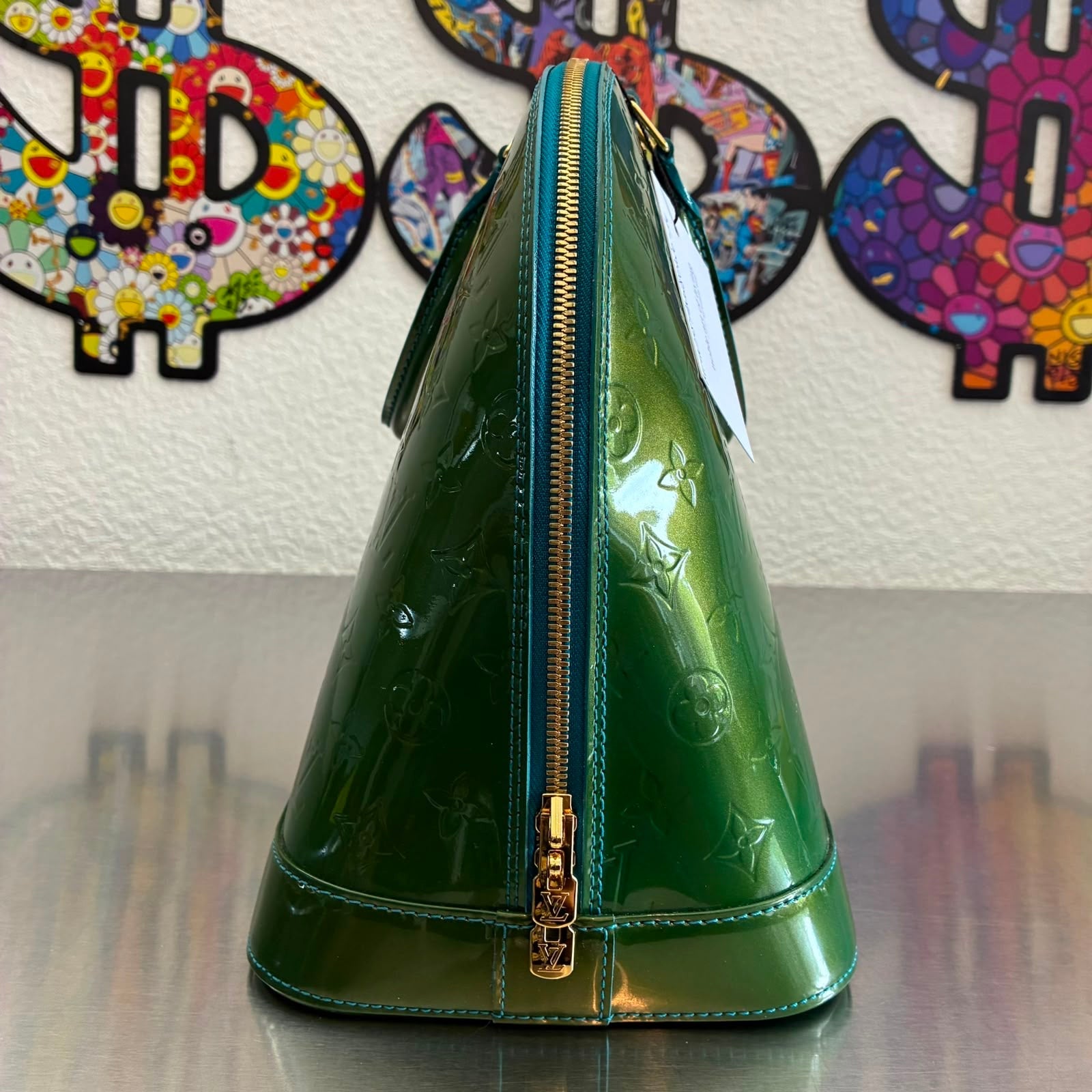 Louis Vuitton Alma GM Vernis