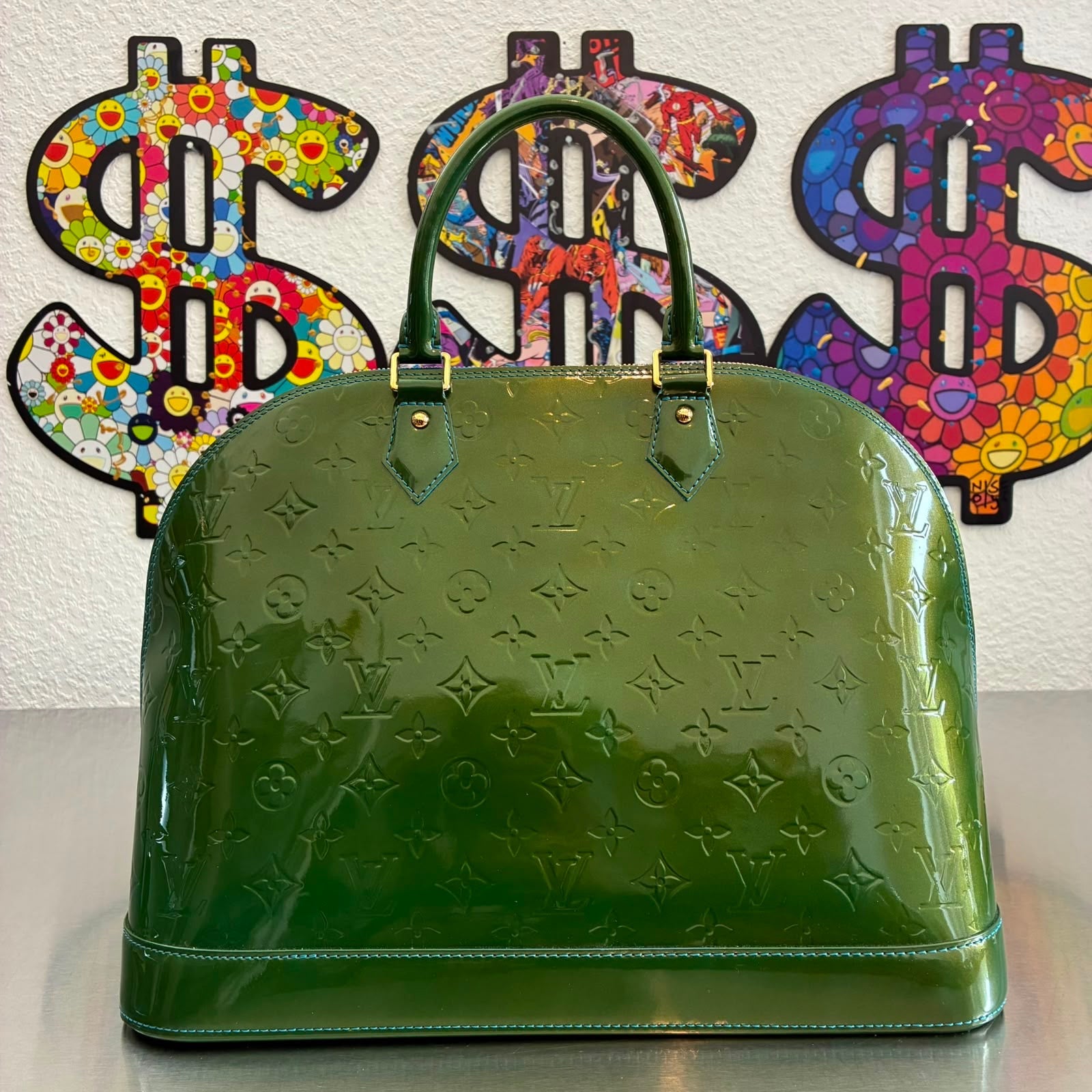 Louis Vuitton Alma GM Vernis