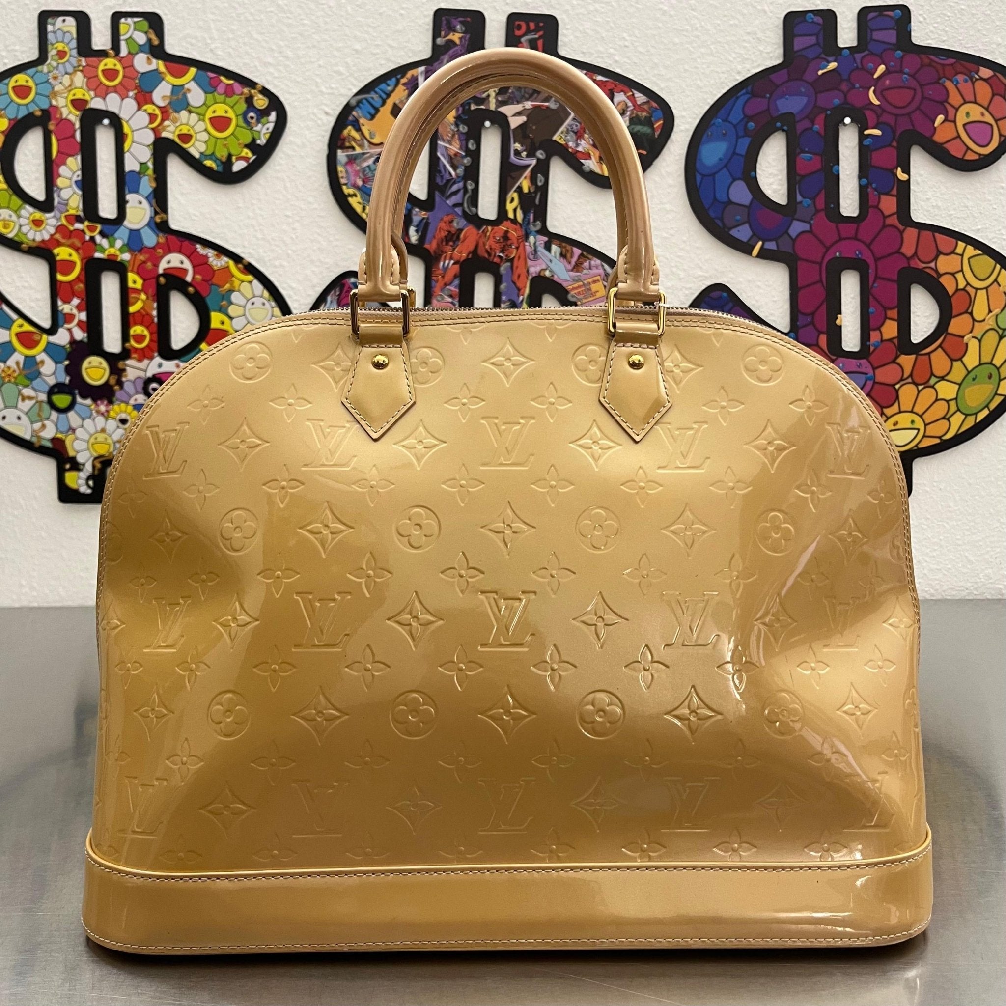 Louis Vuitton Alma GM Vernis