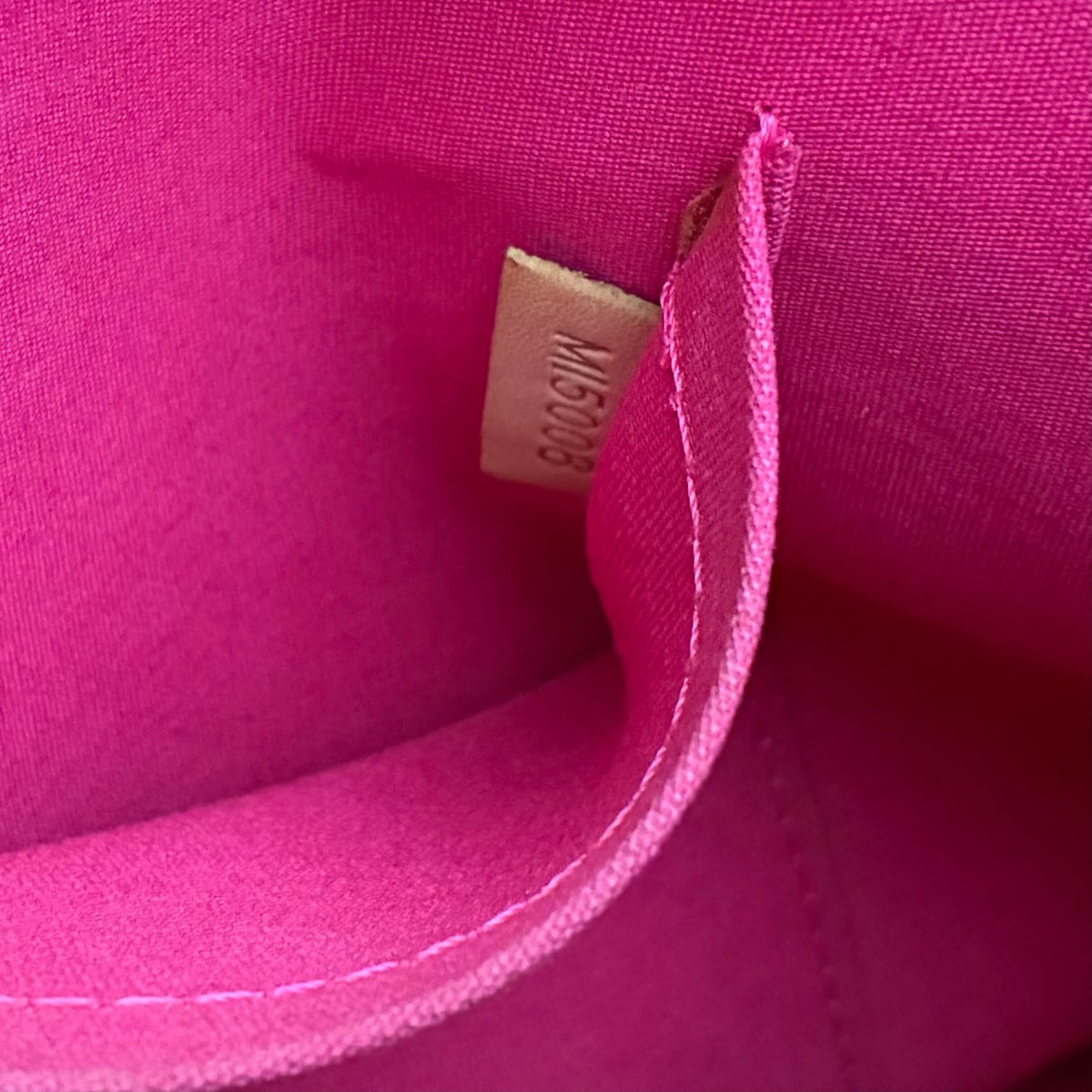Louis Vuitton Alma GM Vernis