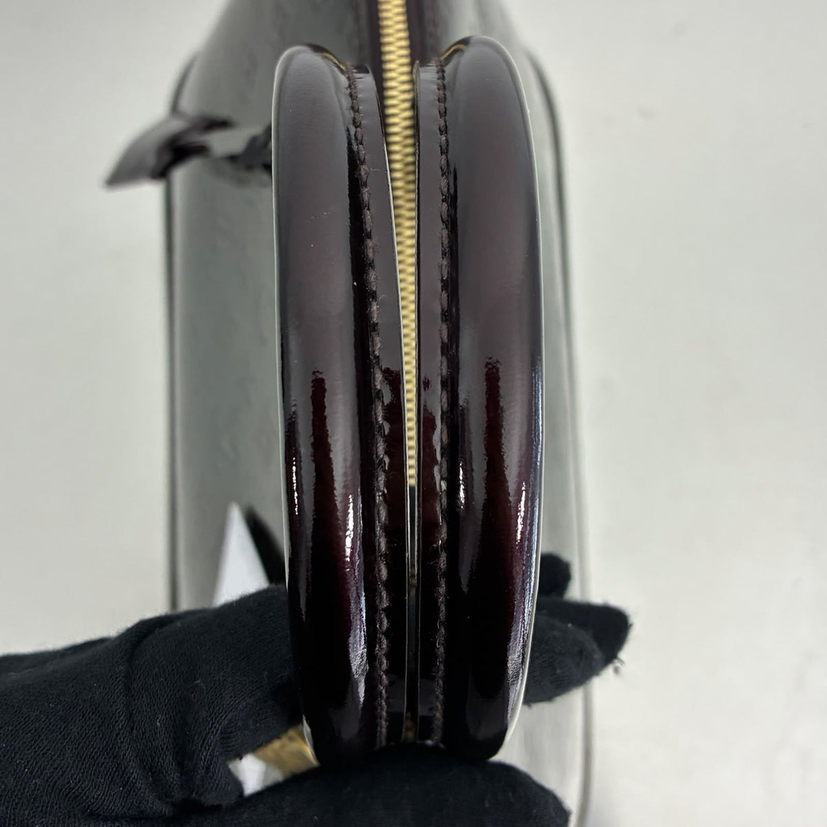 Louis Vuitton Alma GM Vernis