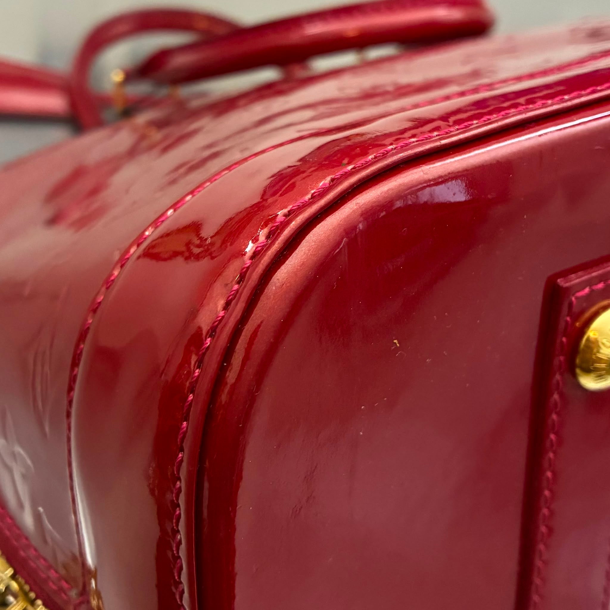 Louis Vuitton Alma GM Vernis