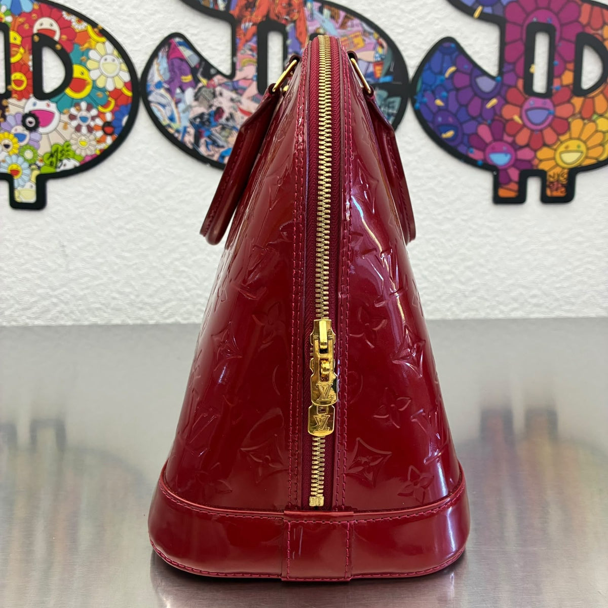 Louis Vuitton Alma MM Vernis
