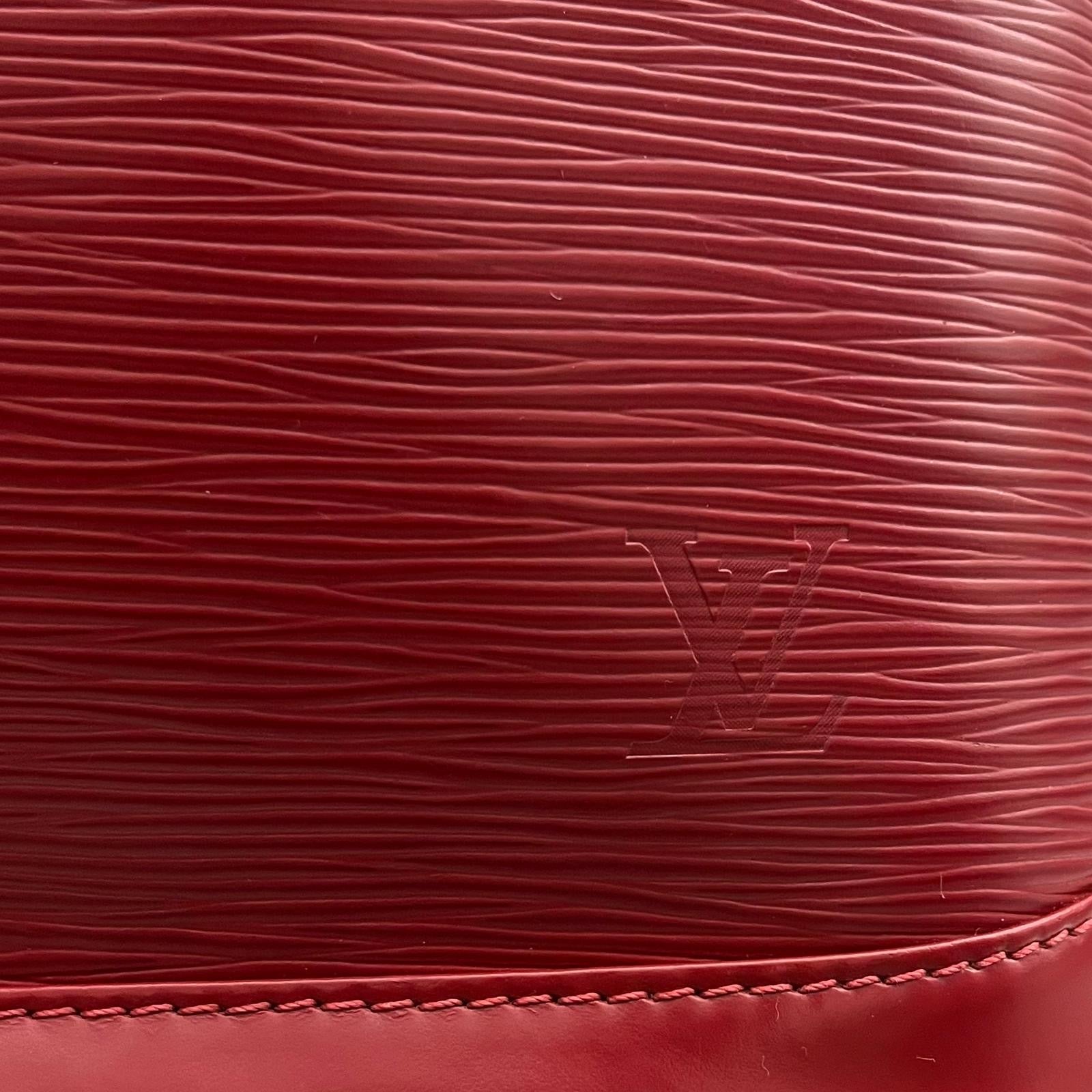 Louis Vuitton Alma PM Epi