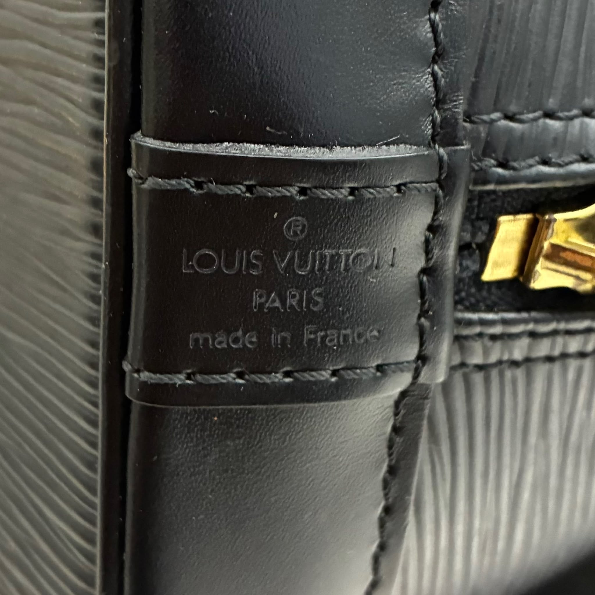 Louis Vuitton Alma PM Epi