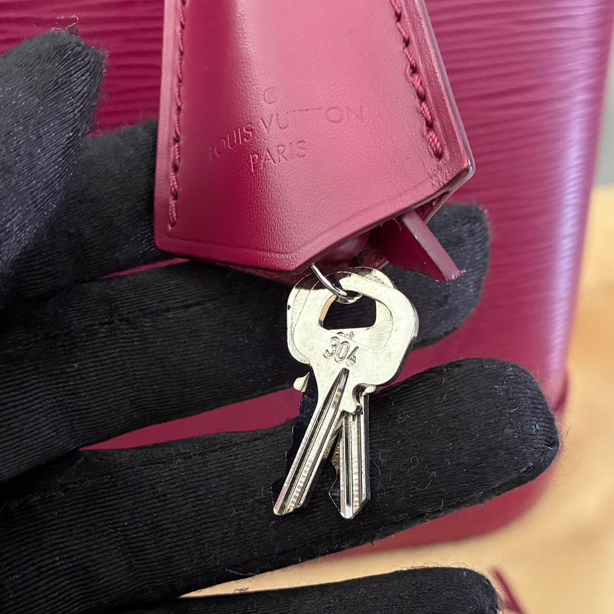 Louis Vuitton Alma PM Epi