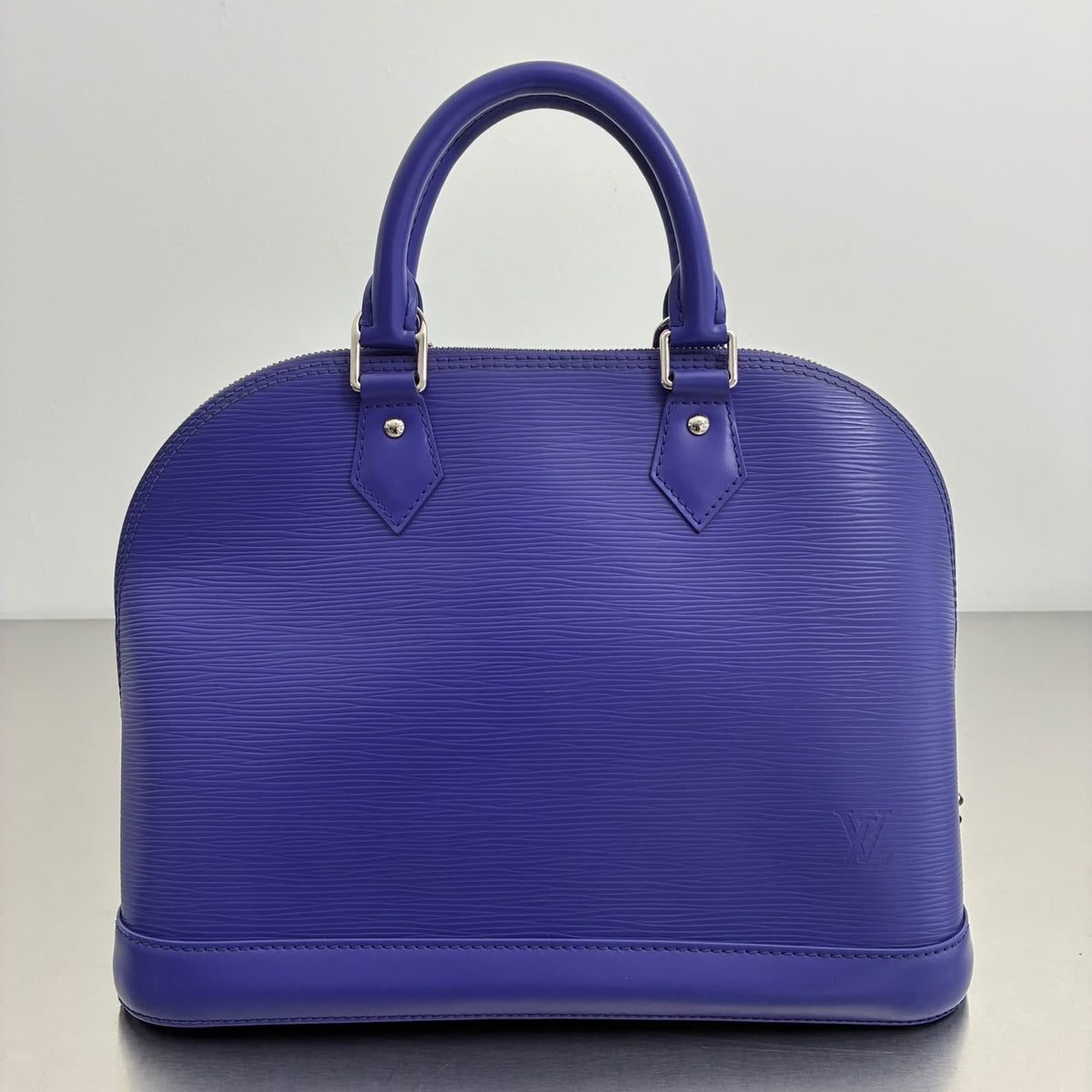 Louis Vuitton Alma PM Epi