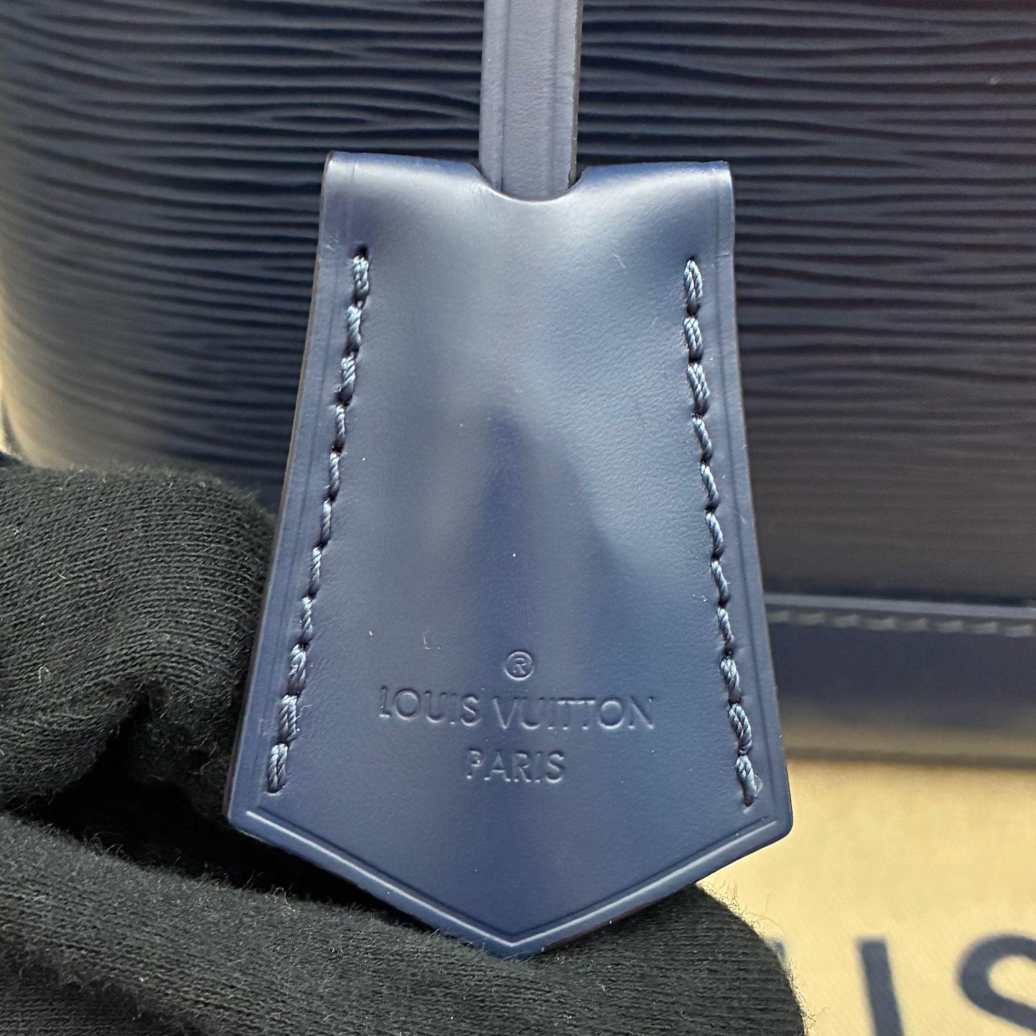 Louis Vuitton Alma PM Epi
