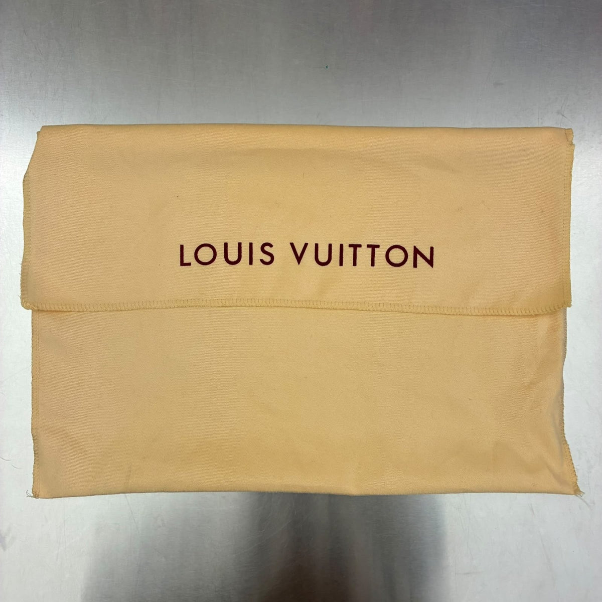 Louis Vuitton Alma PM Epi