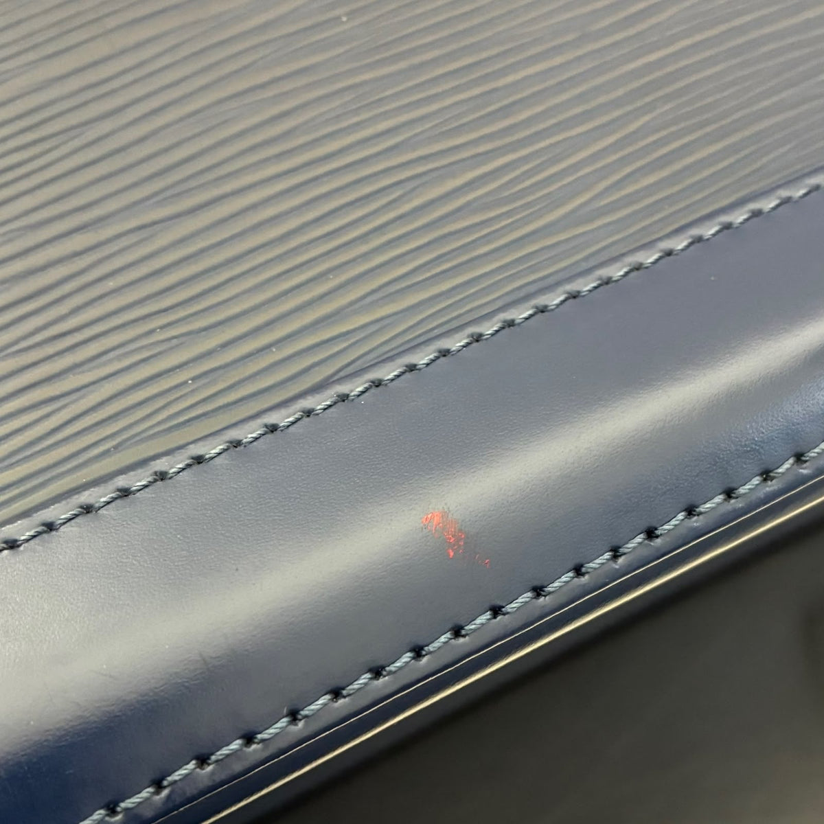 Louis Vuitton Alma PM Epi