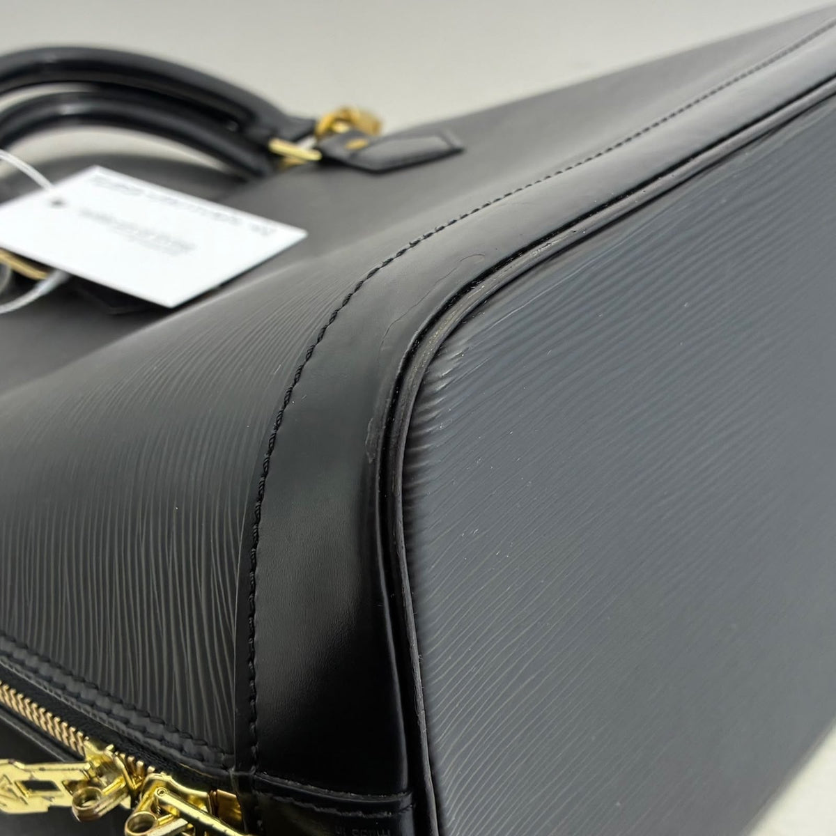Louis Vuitton Alma PM Epi