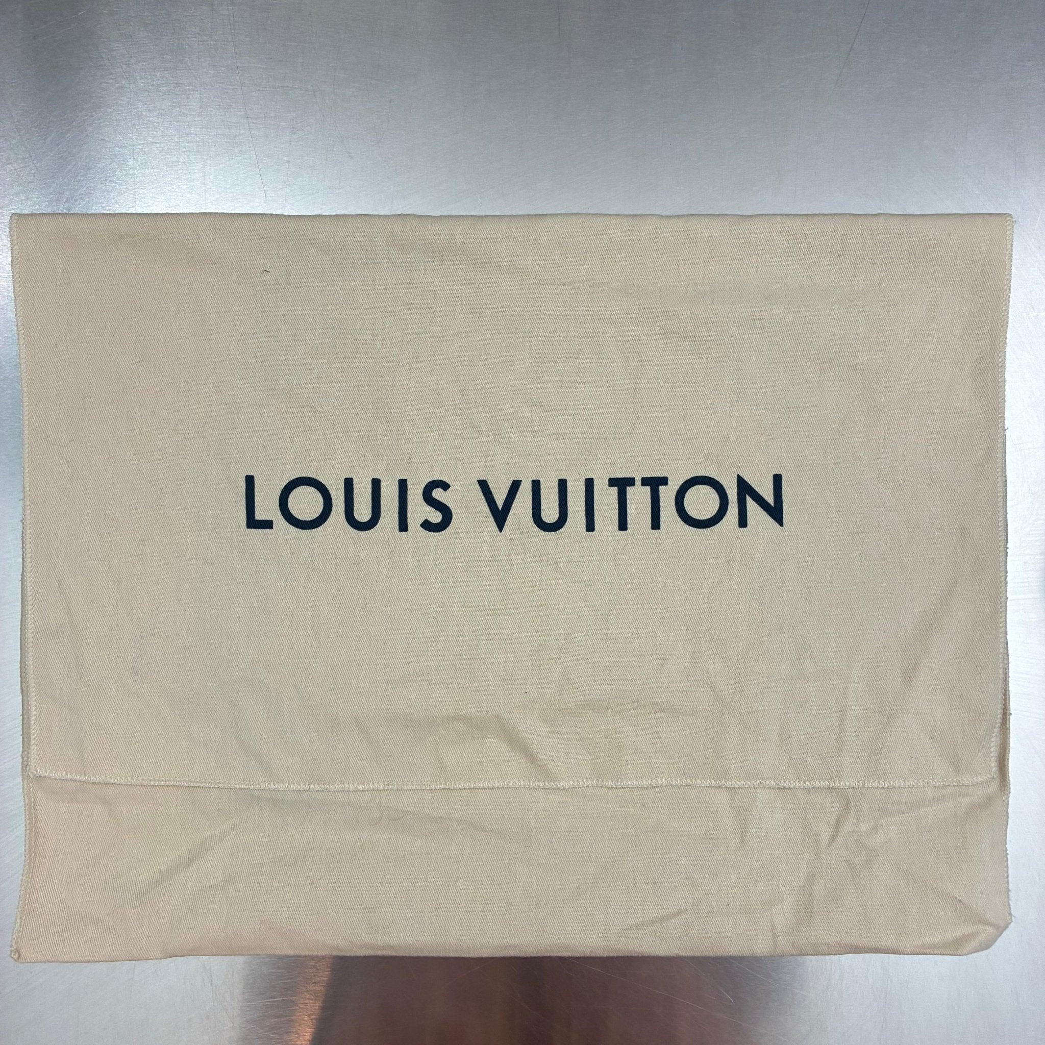 Louis Vuitton Alma PM Epi