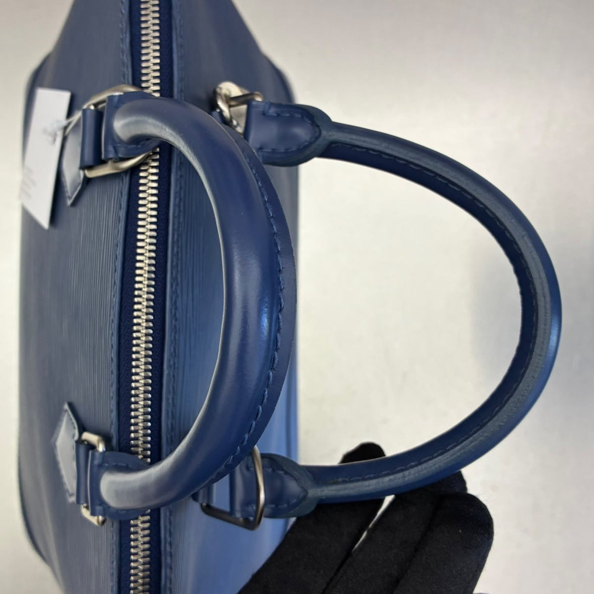 Louis Vuitton Alma PM Epi