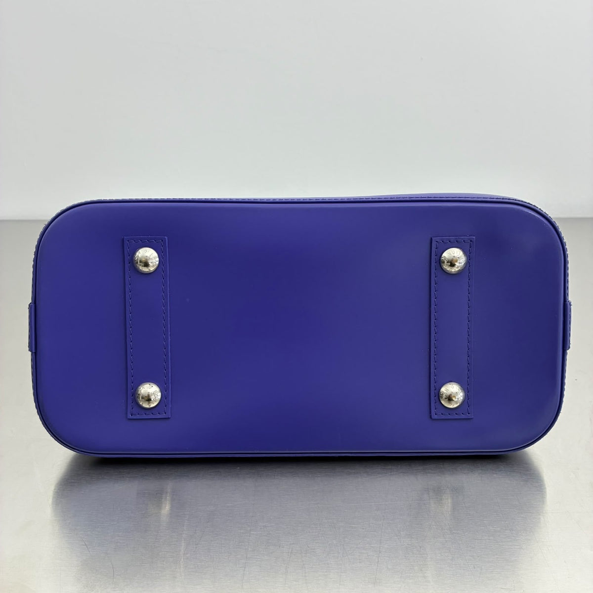 Louis Vuitton Alma PM Epi