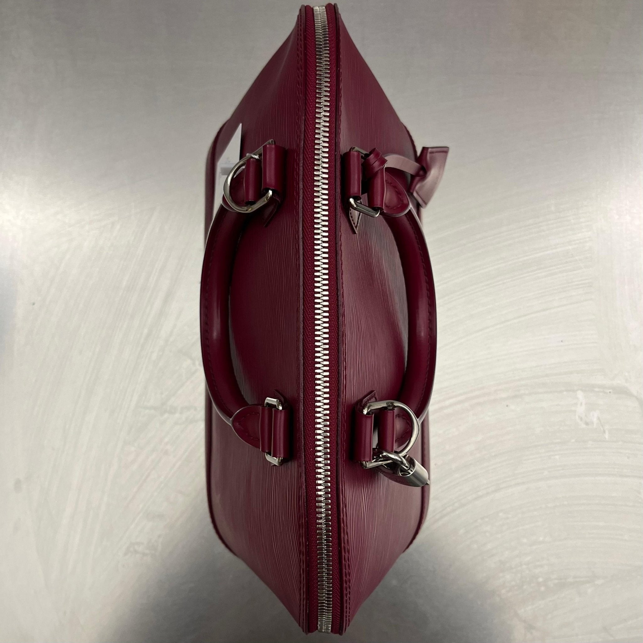 Louis Vuitton Alma PM Epi