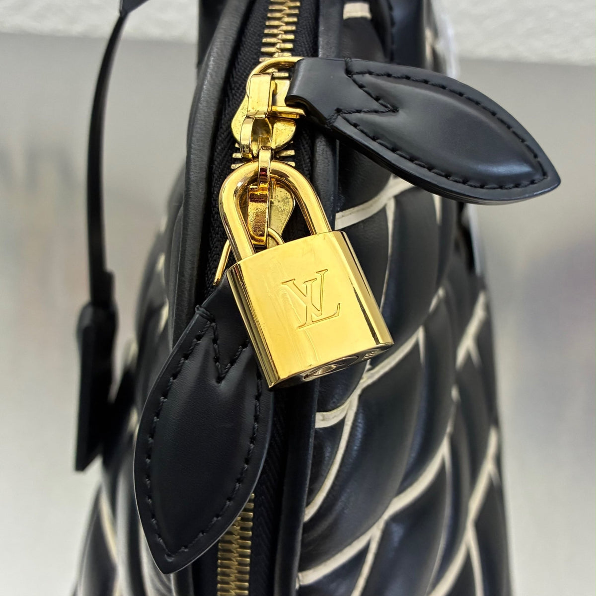 Louis Vuitton Alma PM Malletage