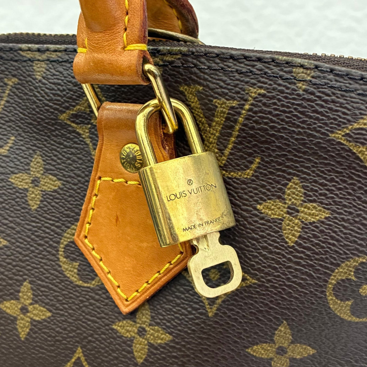 Louis Vuitton Alma PM Monogam
