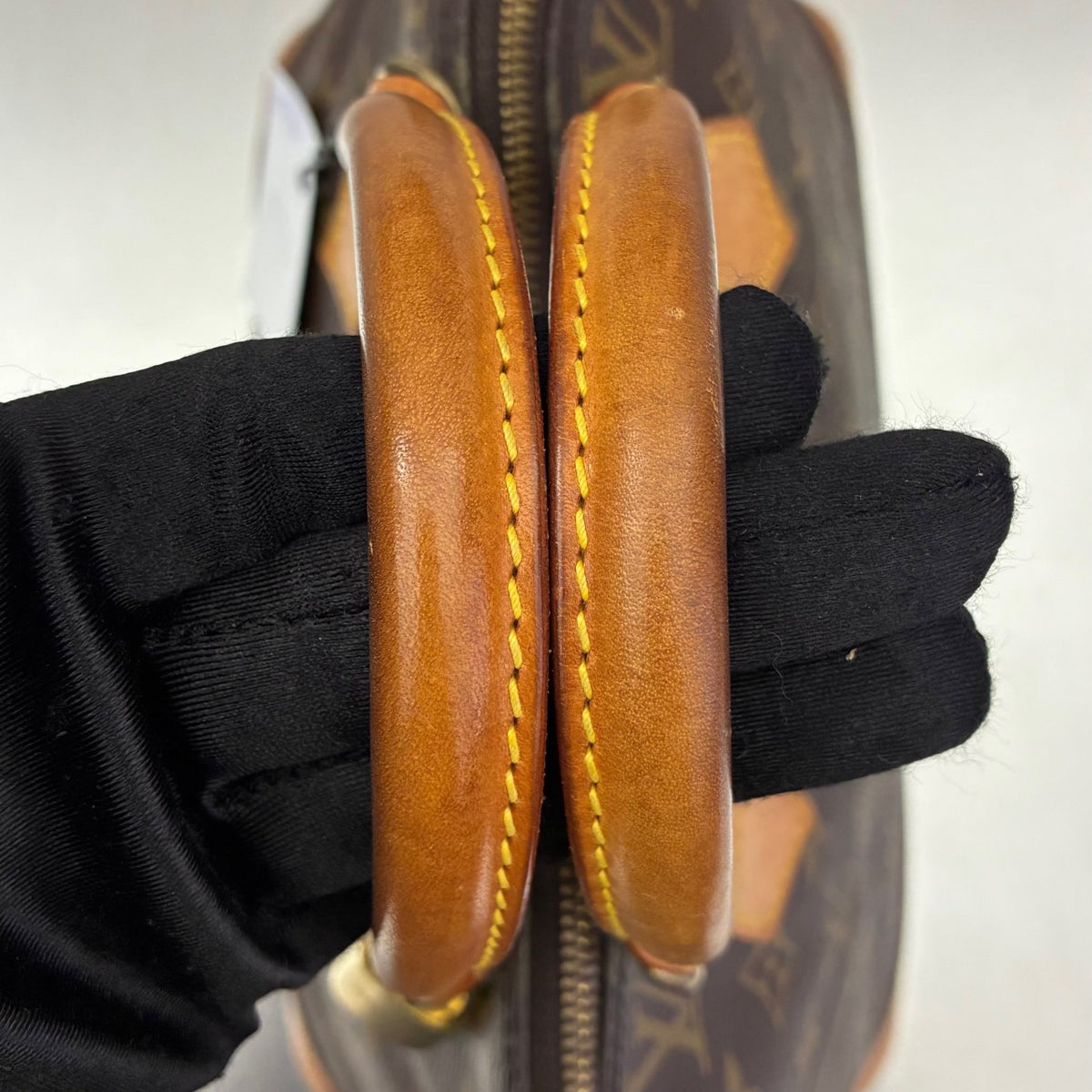 Louis Vuitton Alma PM Monogam