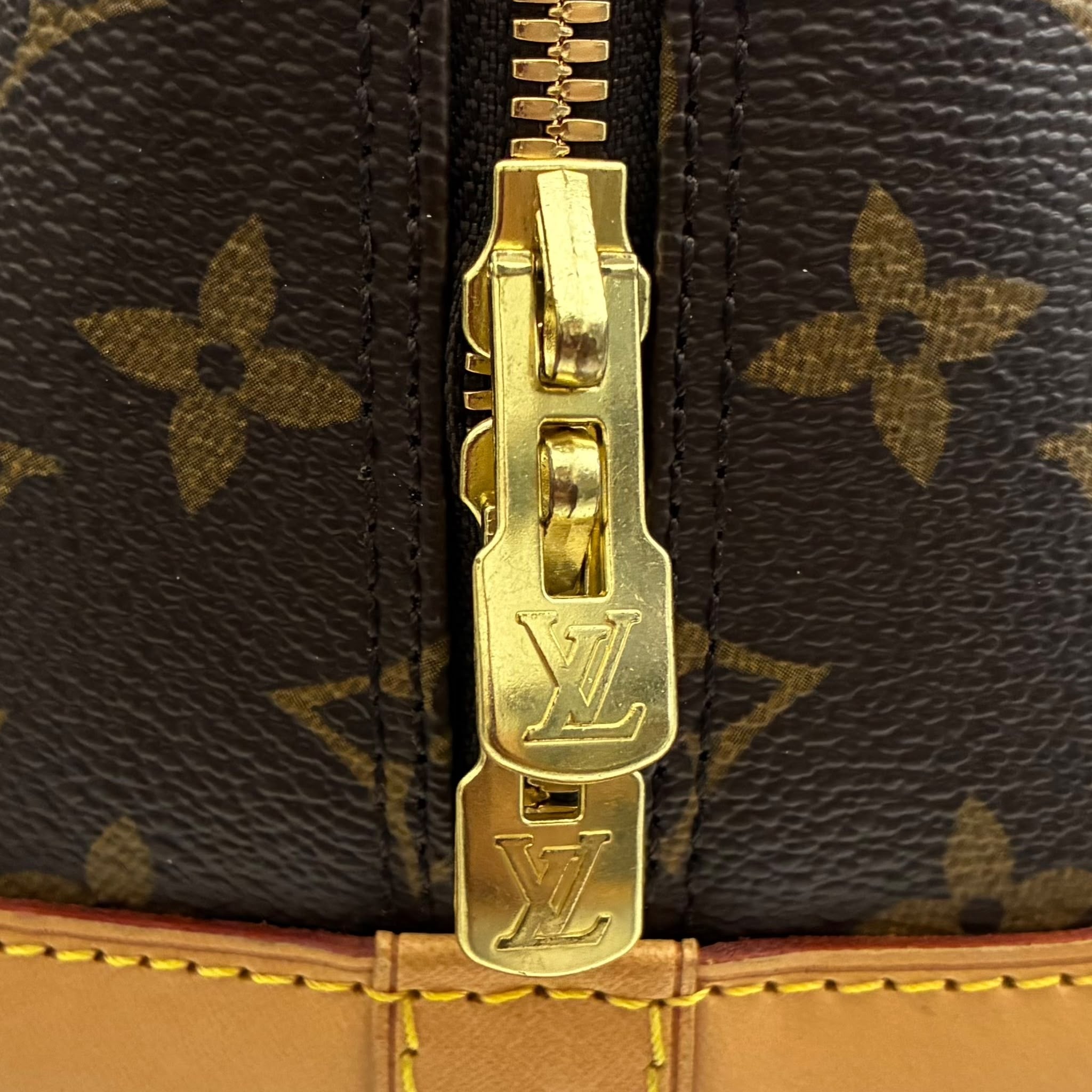Louis Vuitton Alma PM Monogam