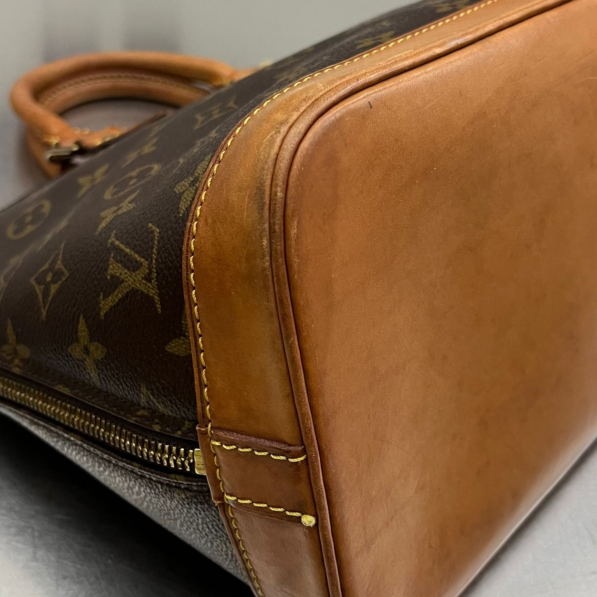 Louis Vuitton Alma PM Monogram