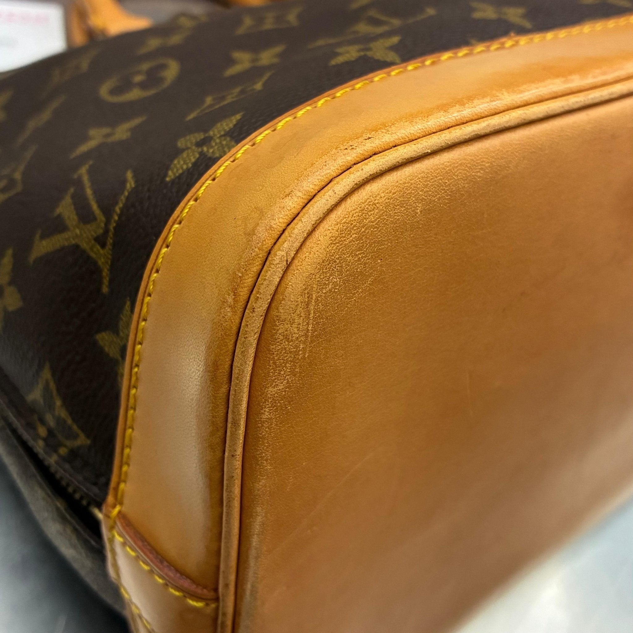 Louis Vuitton Alma PM Monogram