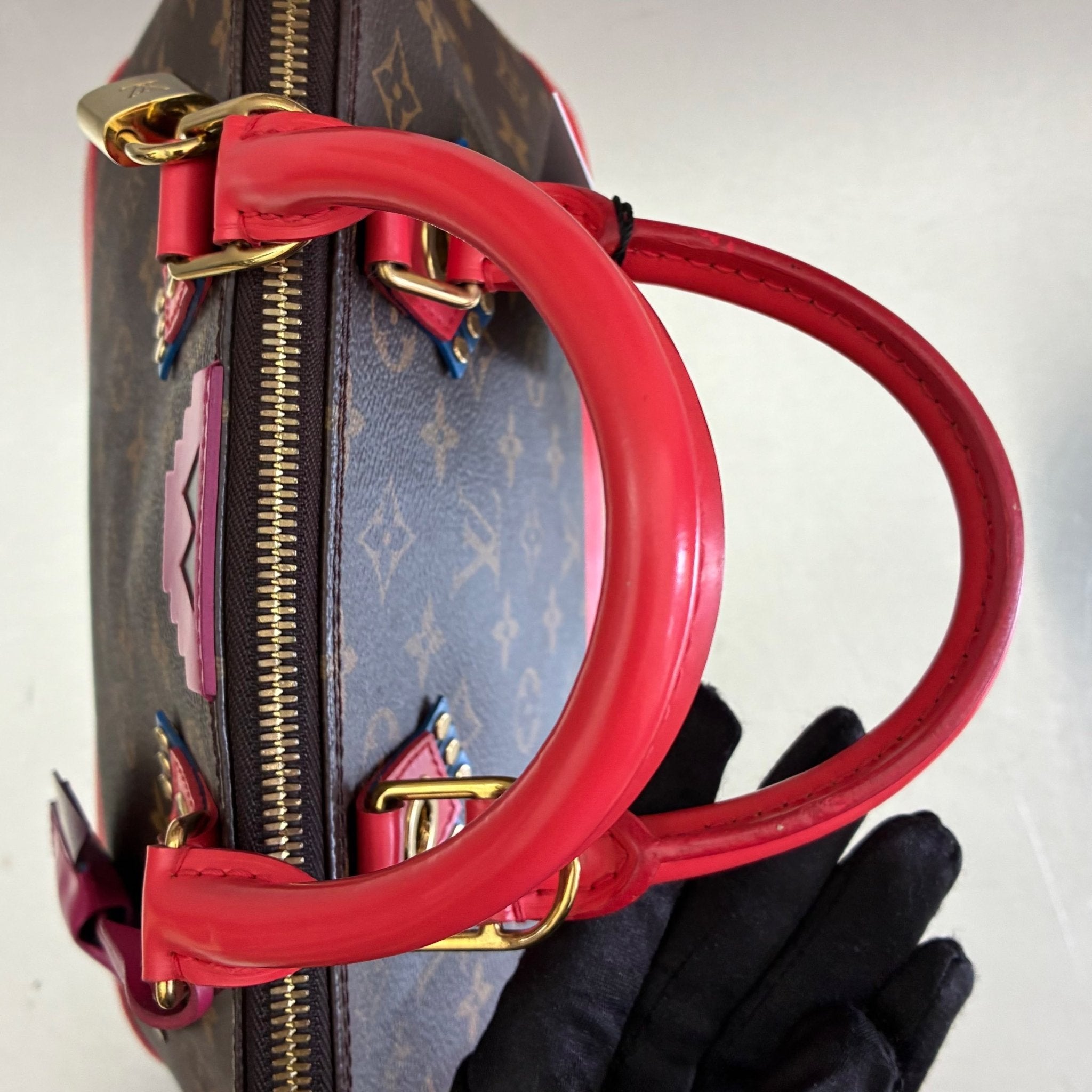 Louis Vuitton Alma PM Totem Monogam