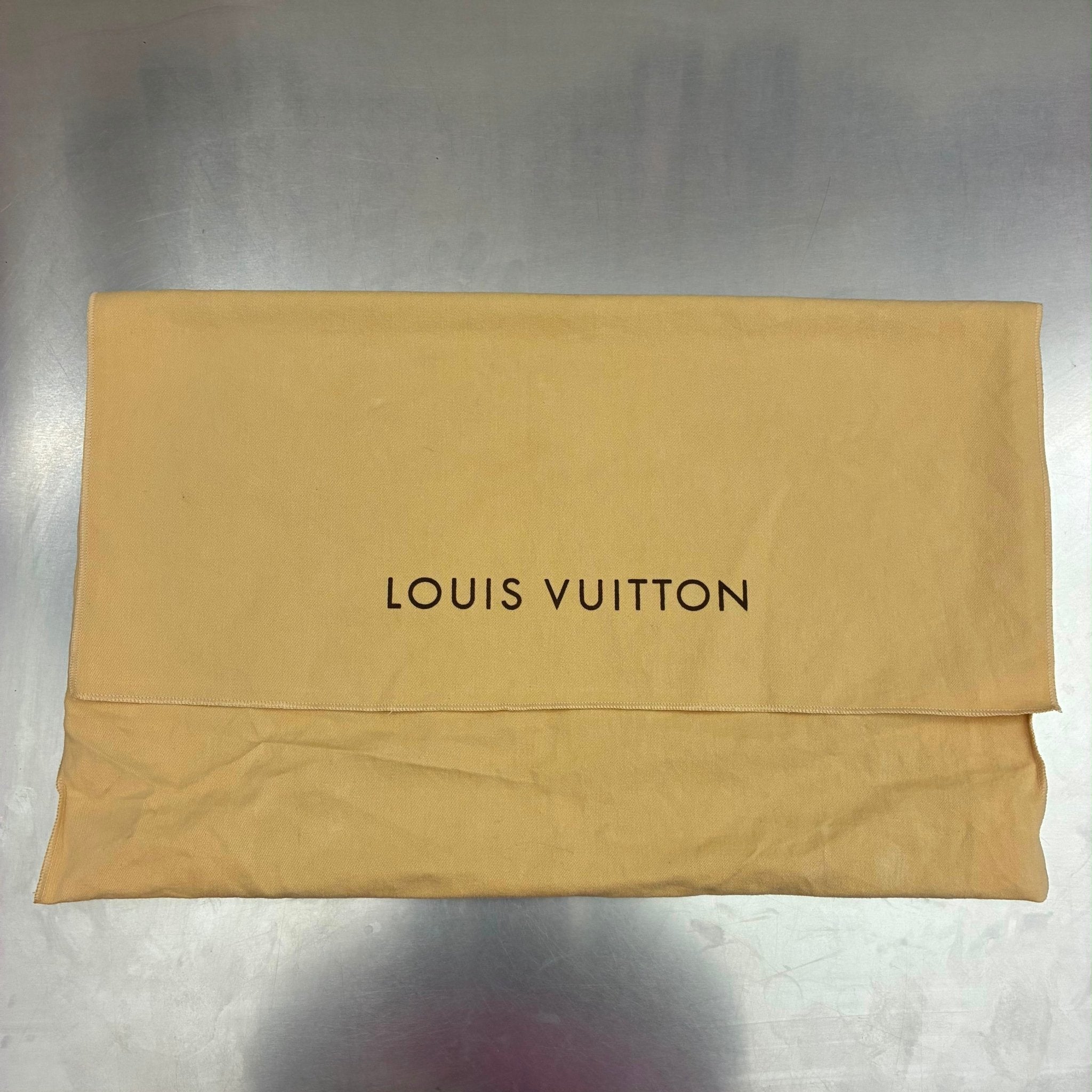 Louis Vuitton Alma PM Vernis