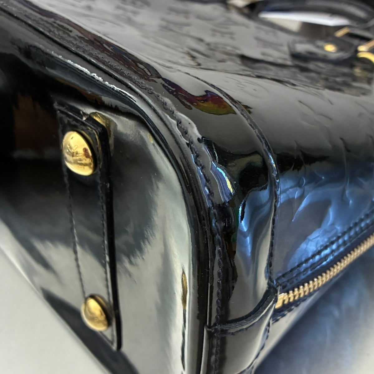 Louis Vuitton Alma PM Vernis