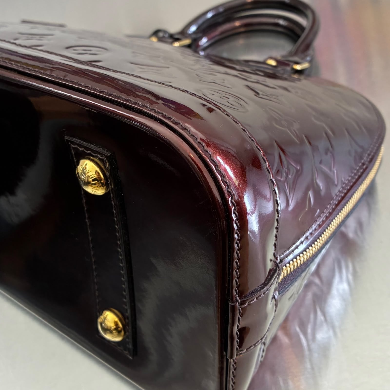 Louis Vuitton Alma PM Vernis