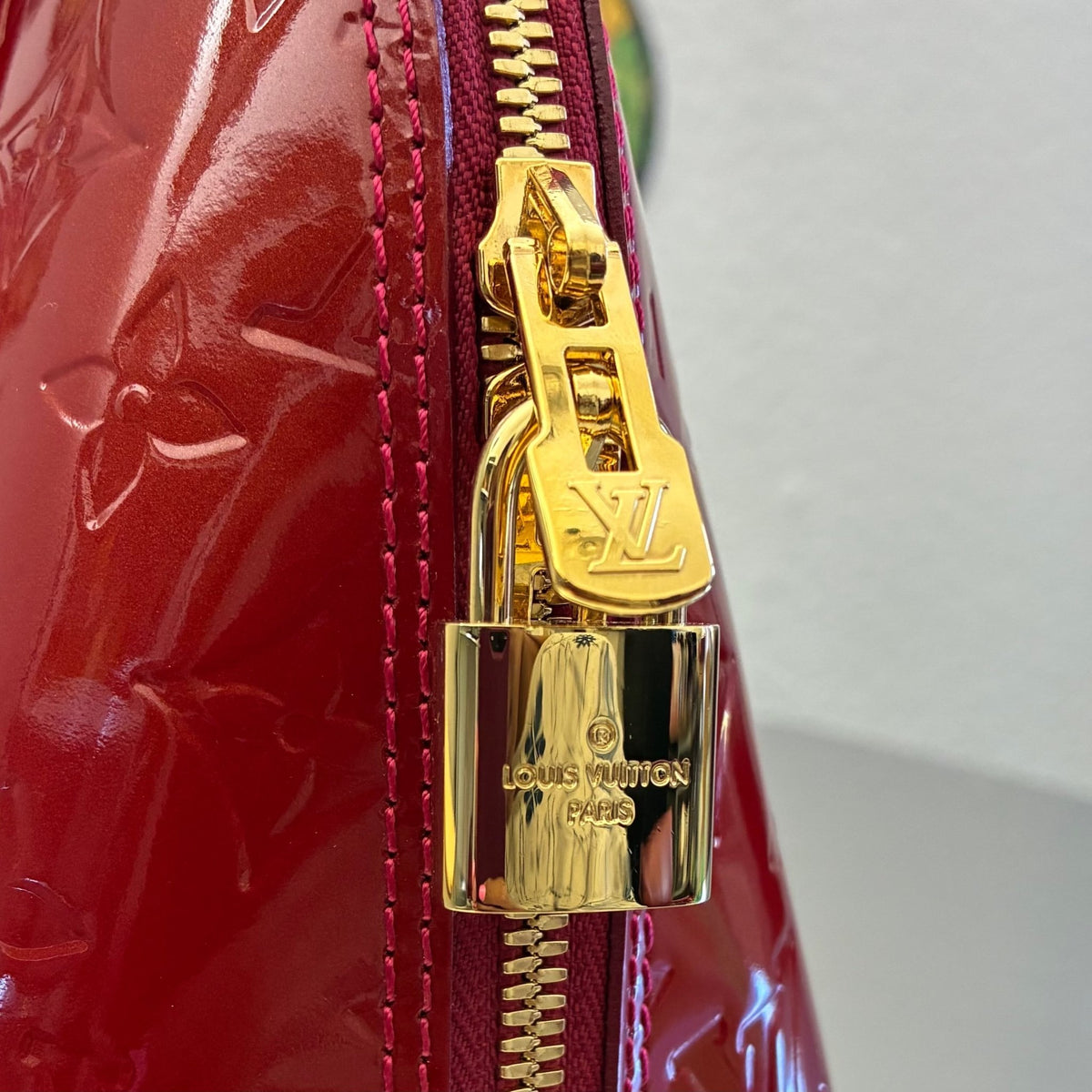 Louis Vuitton Alma PM Vernis