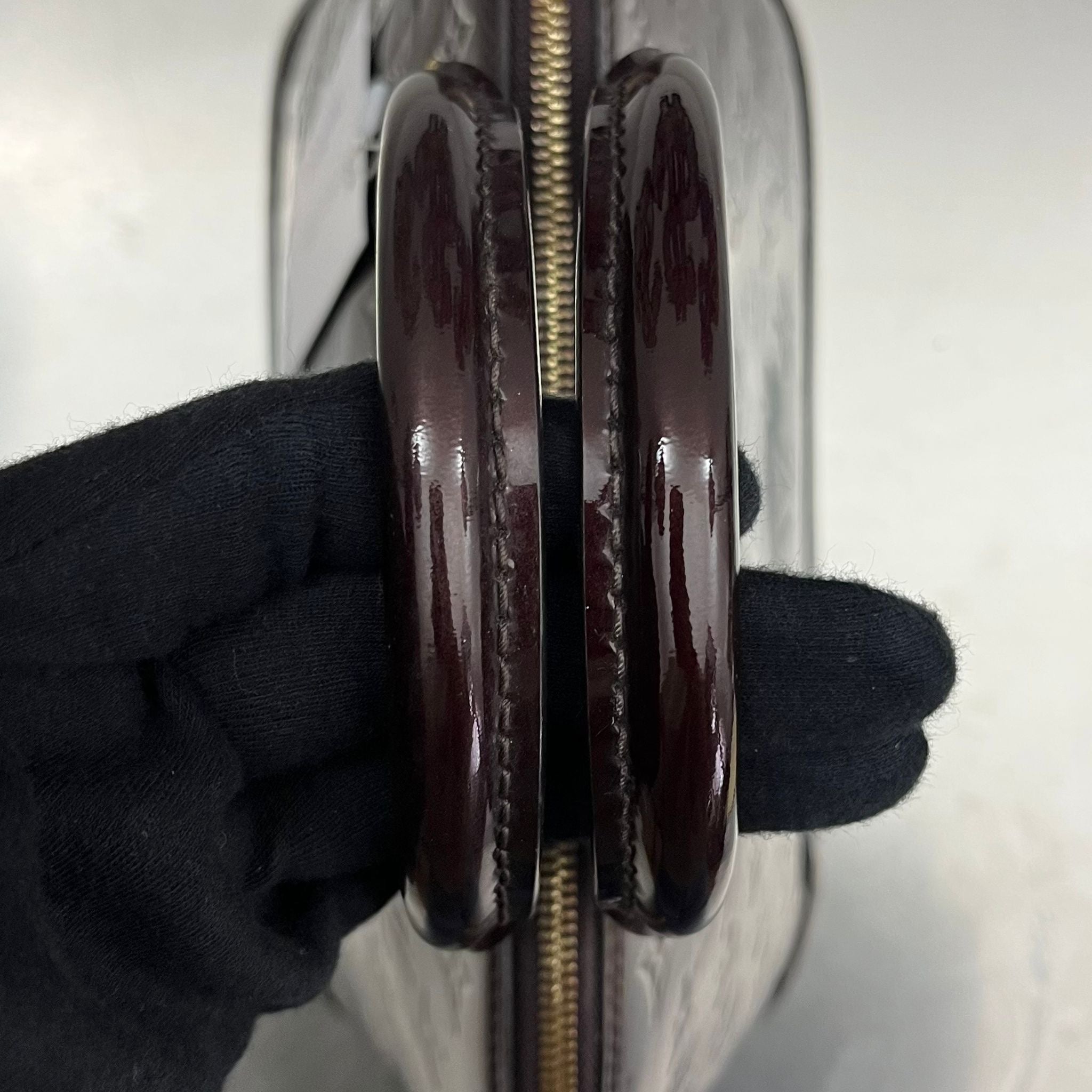 Louis Vuitton Alma PM Vernis