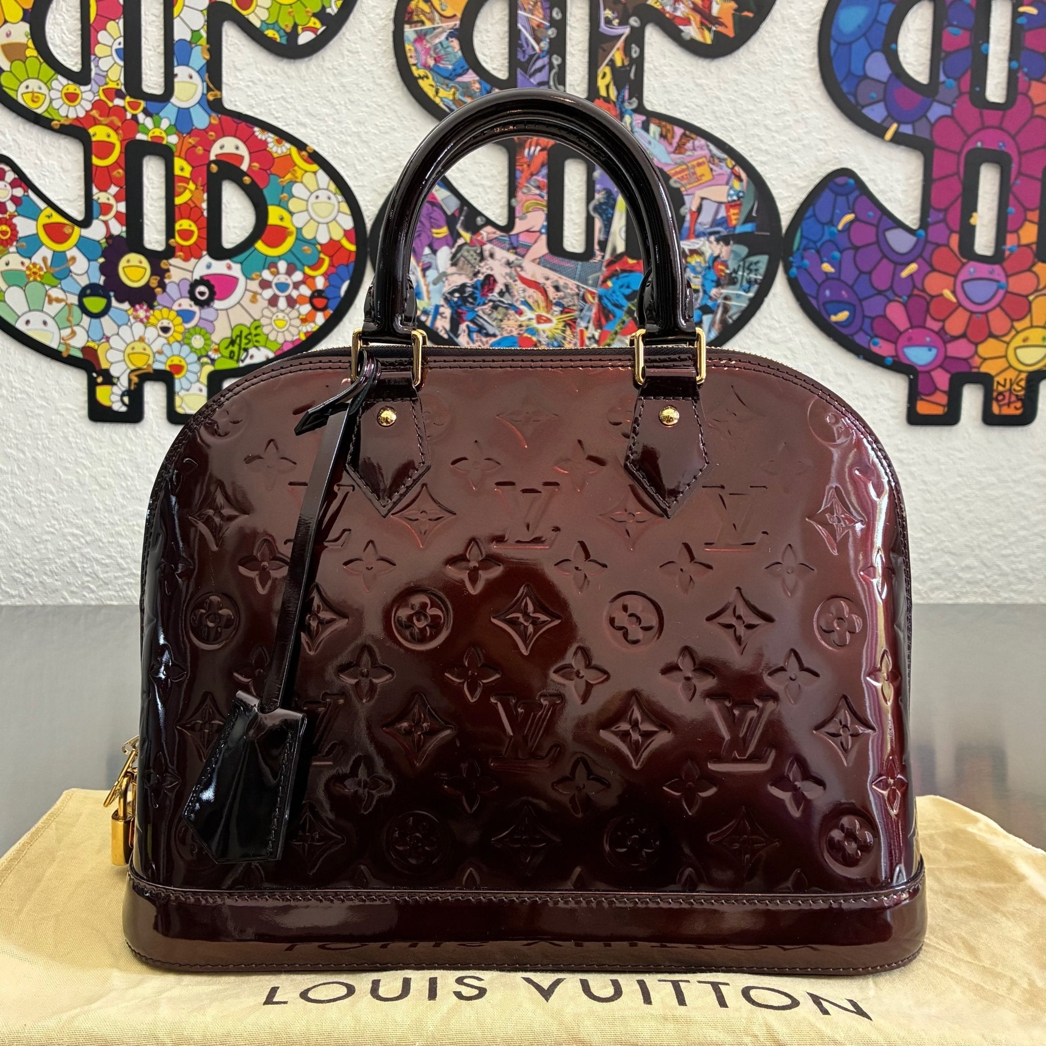 Louis Vuitton Alma PM Vernis