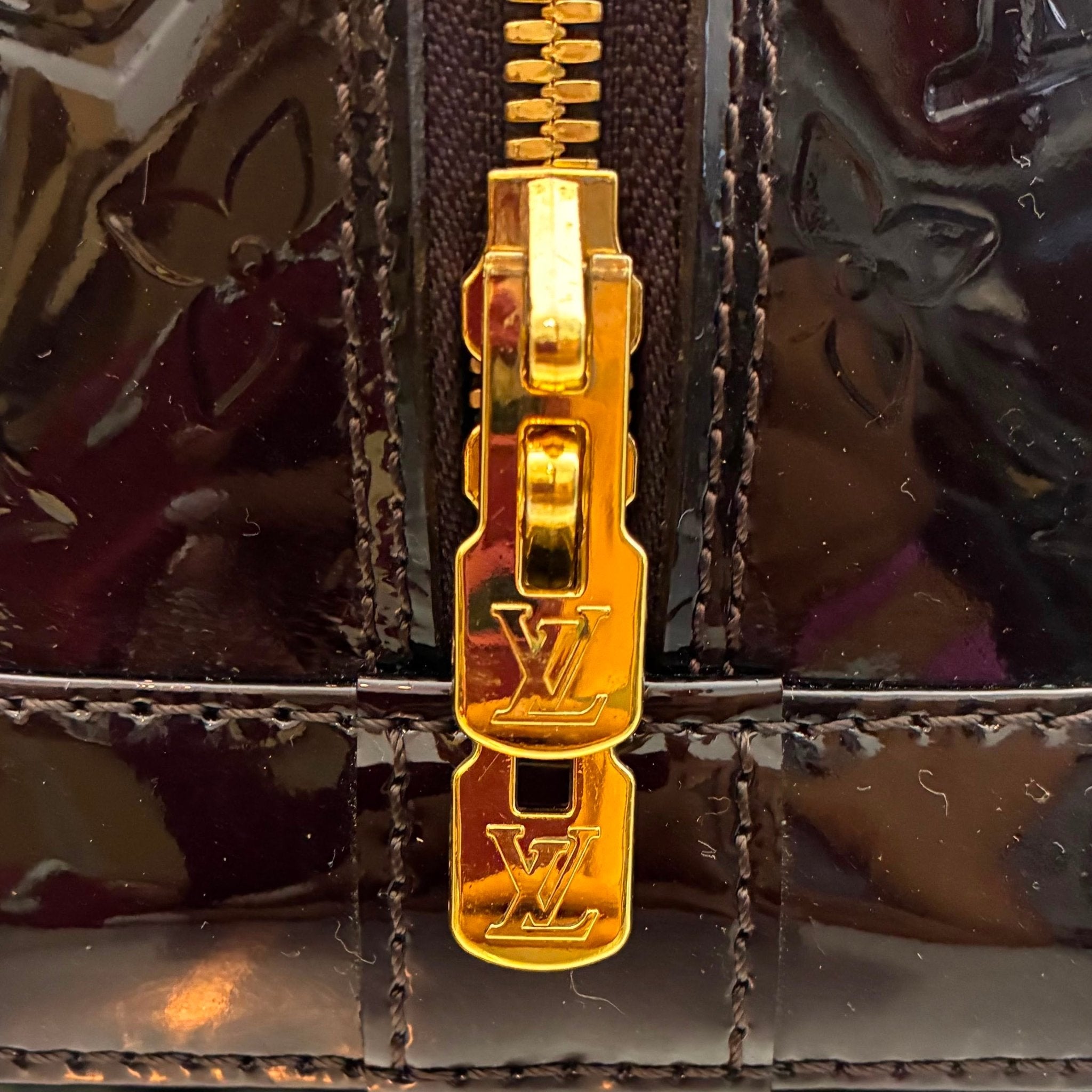 Louis Vuitton Alma PM Vernis