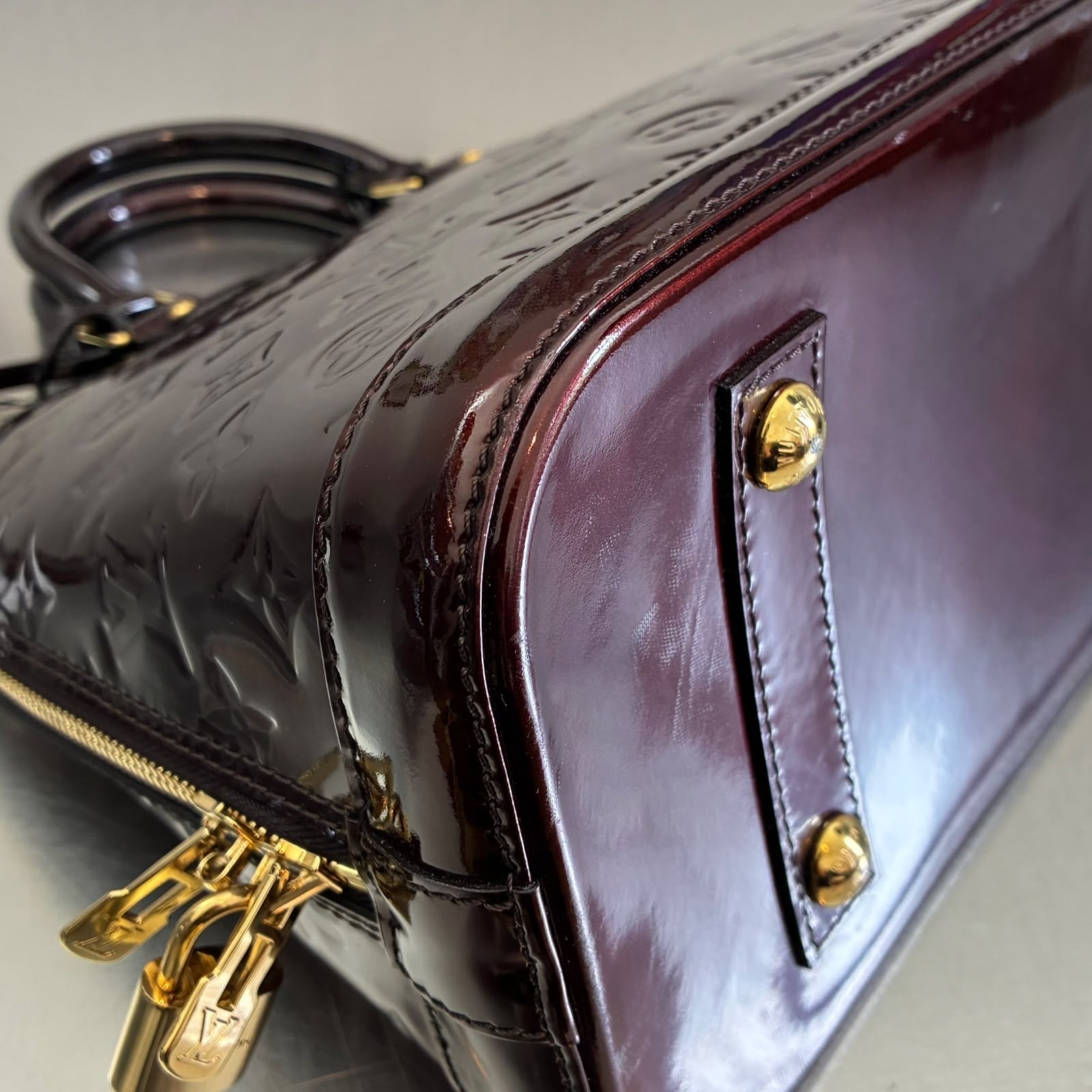 Louis Vuitton Alma PM Vernis