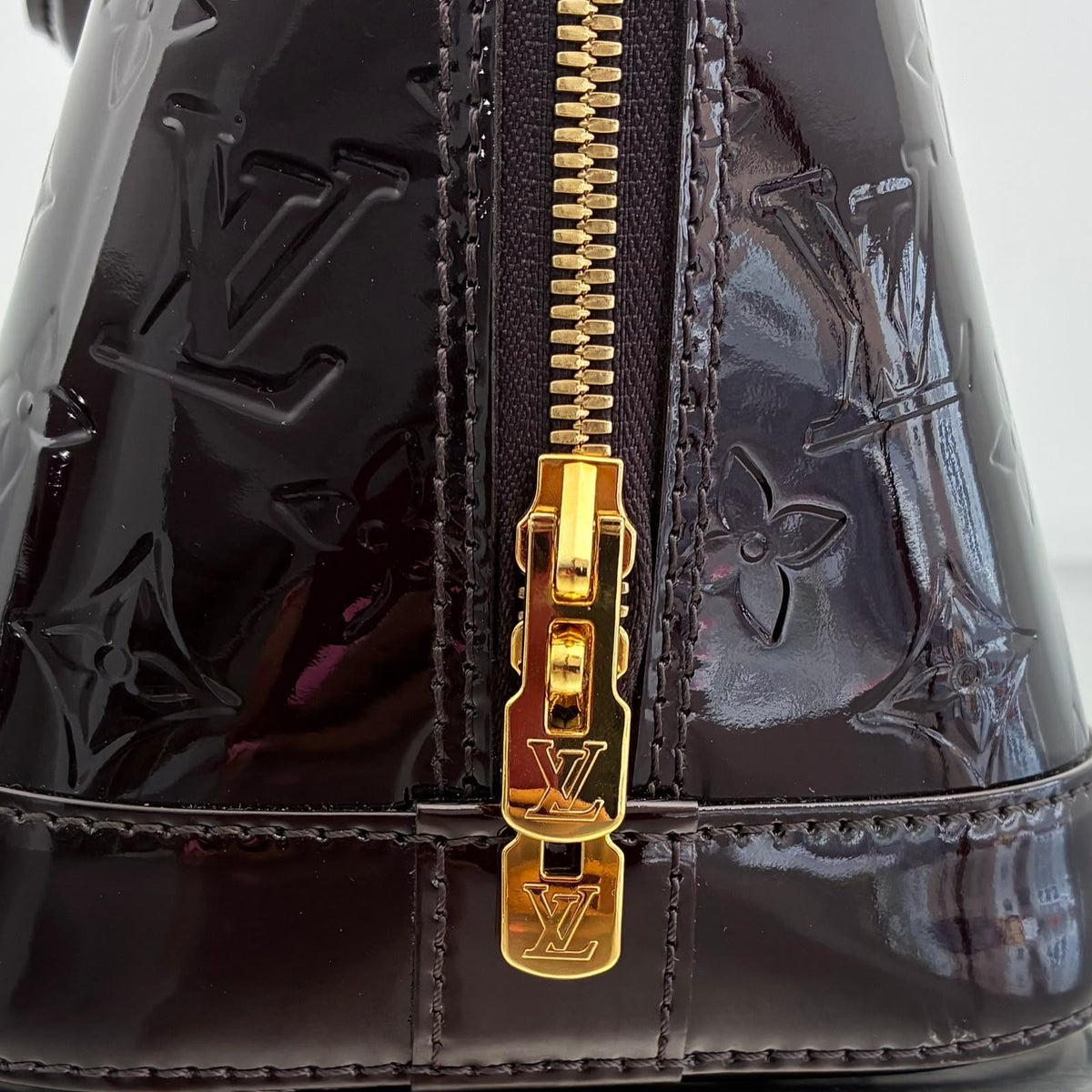 Louis Vuitton Alma PM Vernis
