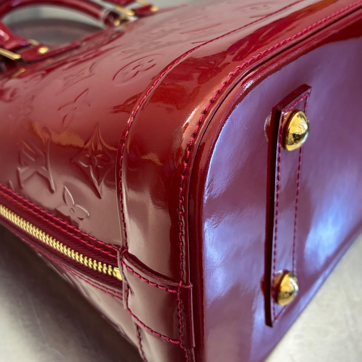 Louis Vuitton Alma PM Vernis