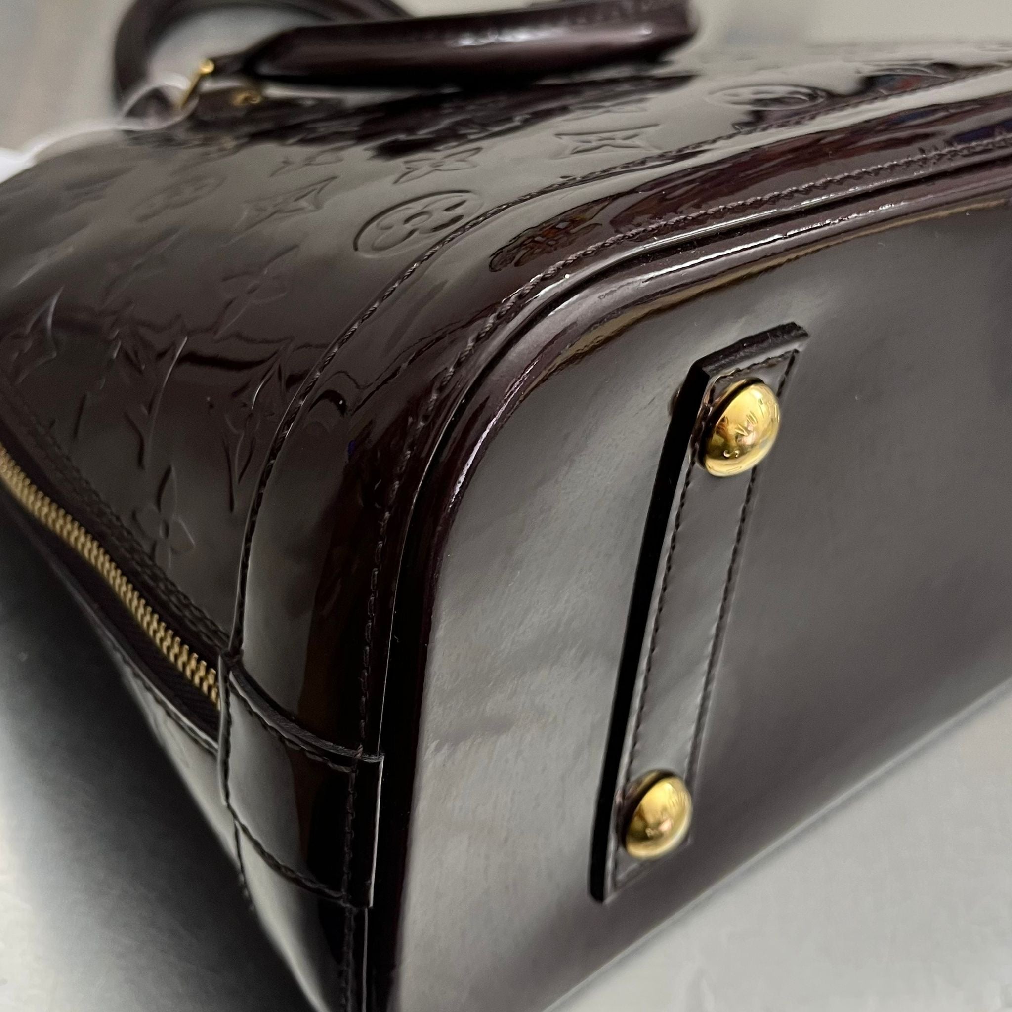 Louis Vuitton Alma PM Vernis