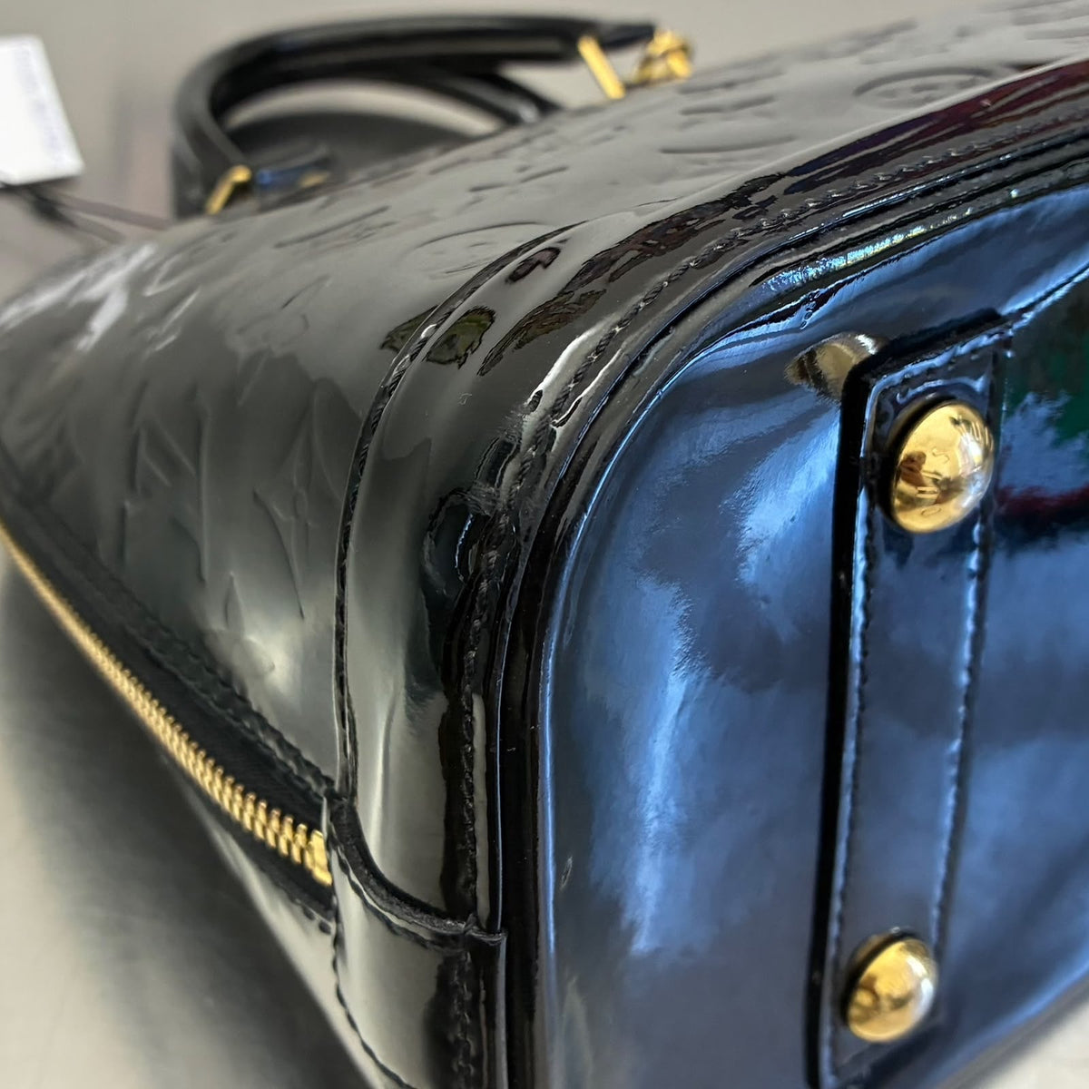 Louis Vuitton Alma PM Vernis