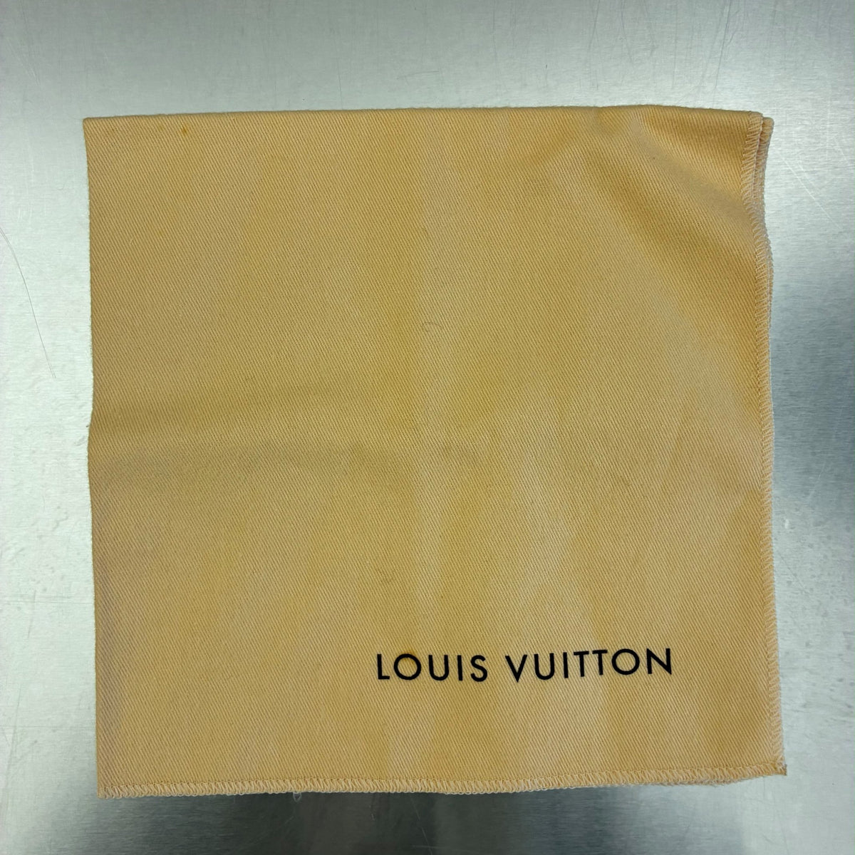 Louis Vuitton Alma PM Vernis