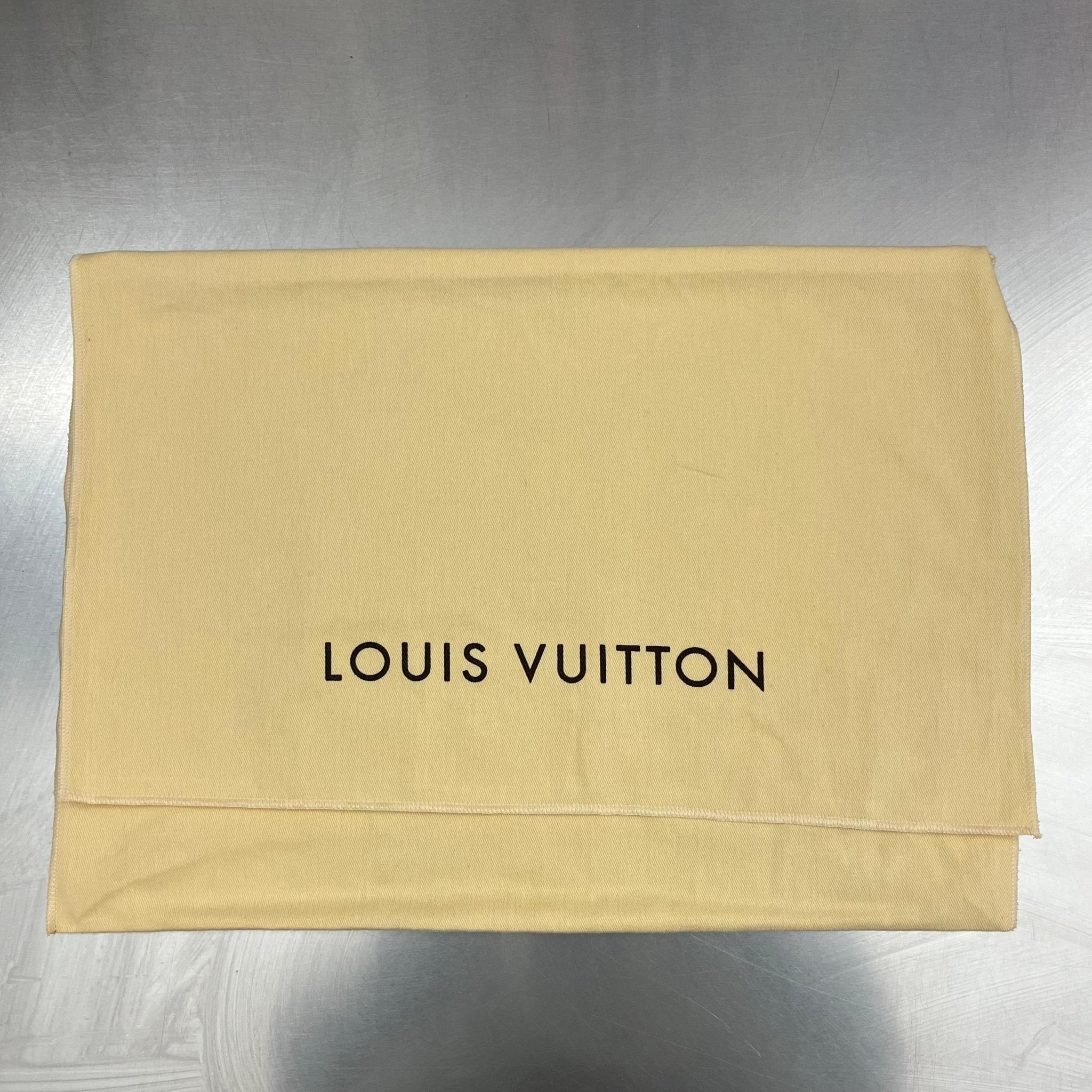 Louis Vuitton Alma PM Vernis Gold