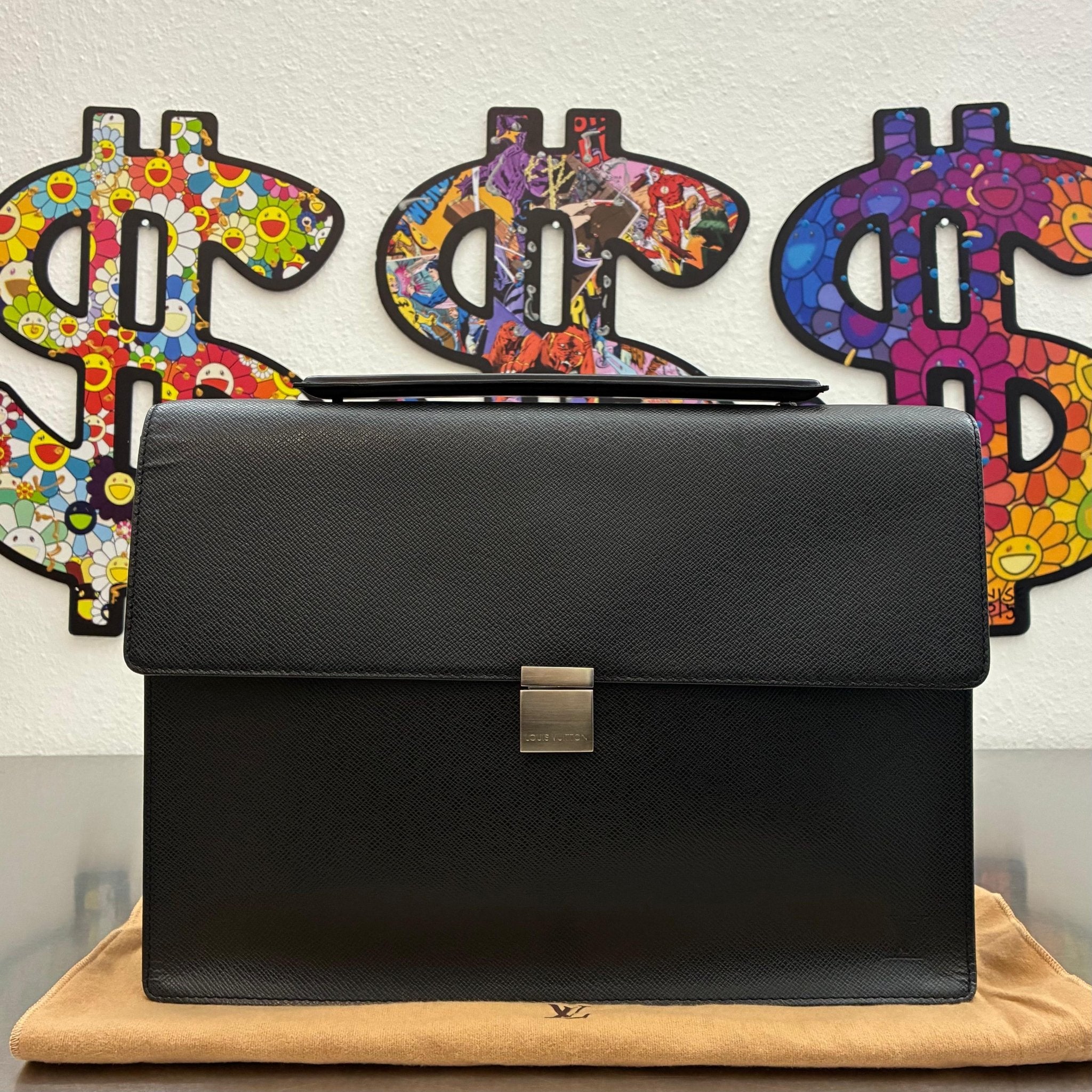Louis Vuitton Angara Taiga