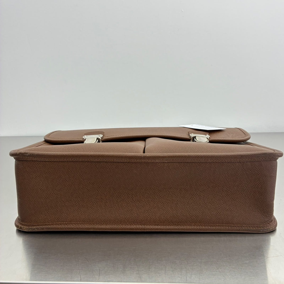 Louis Vuitton Anton Taiga