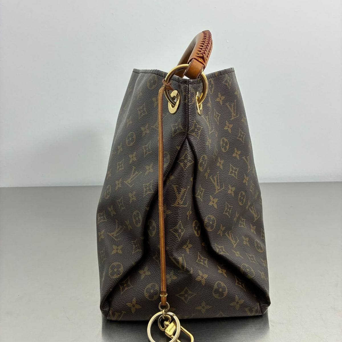 Louis Vuitton Artsy MM Monogram