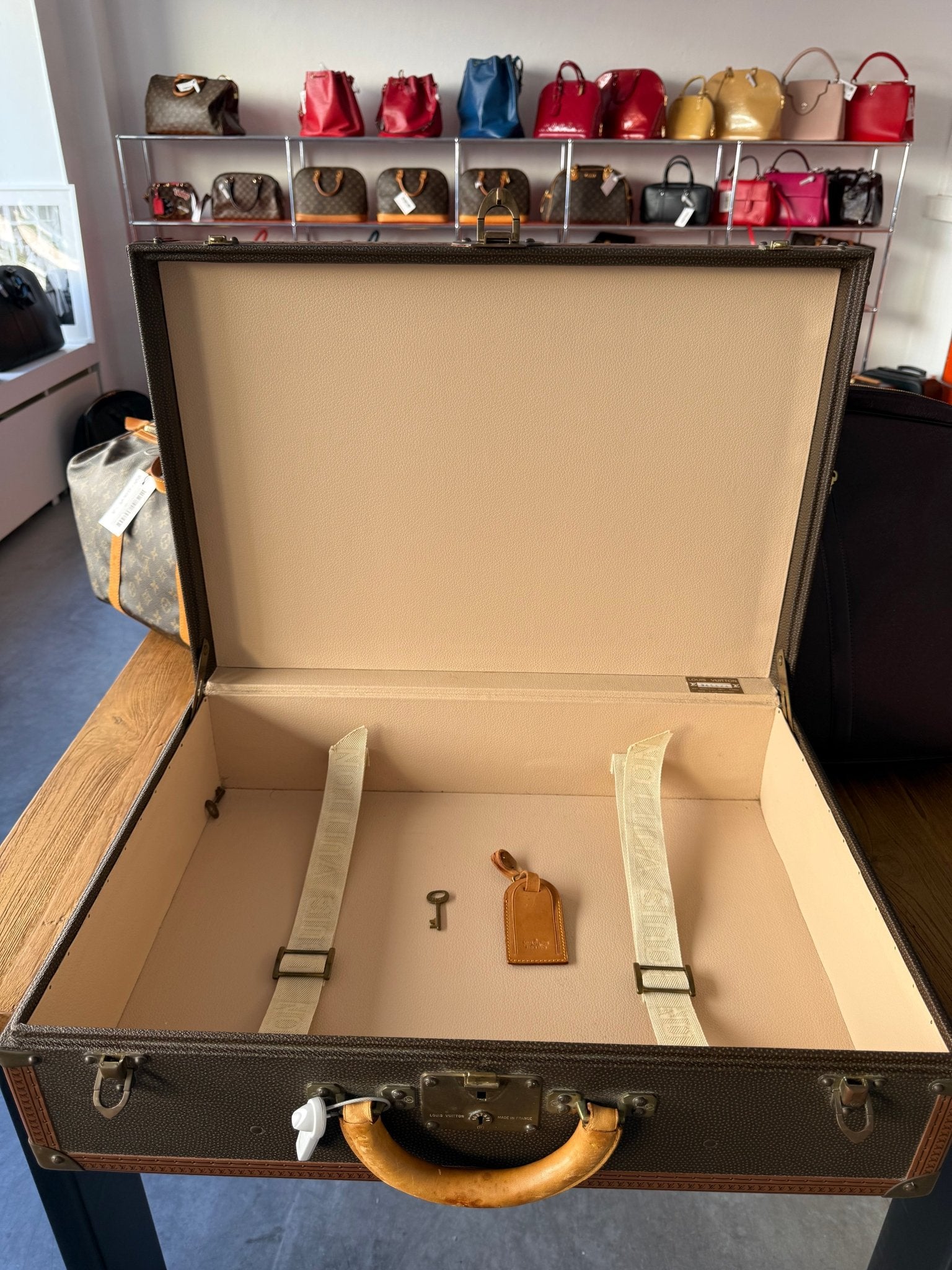 Louis Vuitton Bisten 60