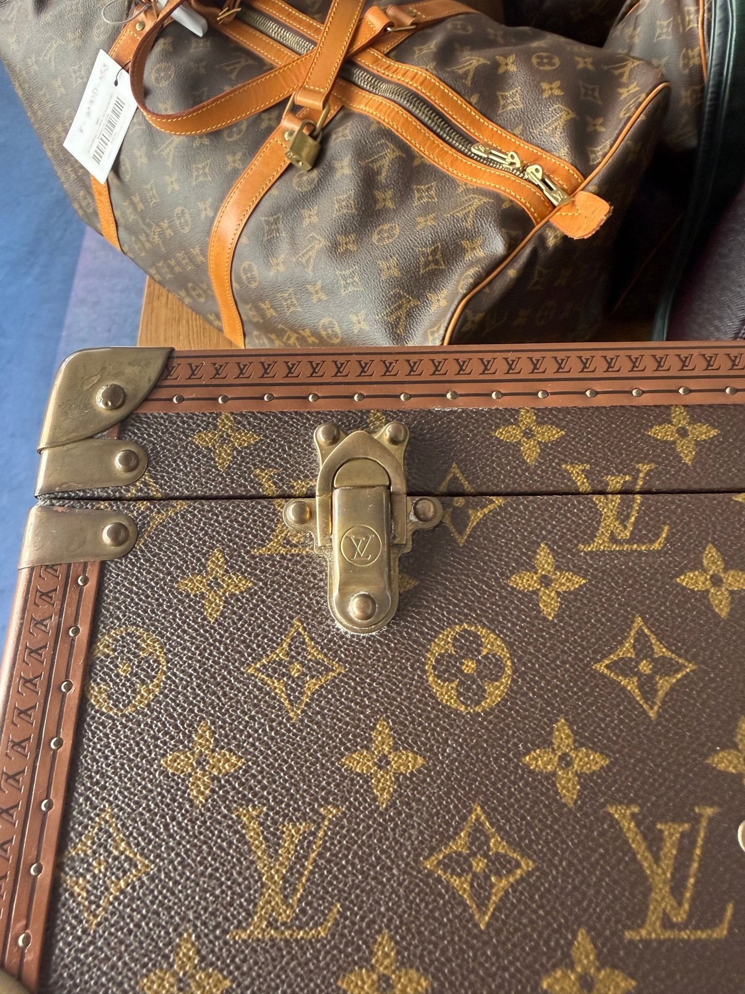 Louis Vuitton Bisten 70 Monogram