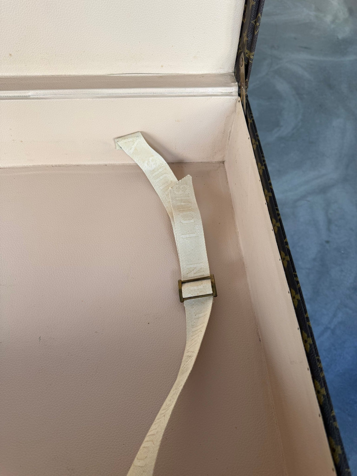 Louis Vuitton Bisten 75 Monogram