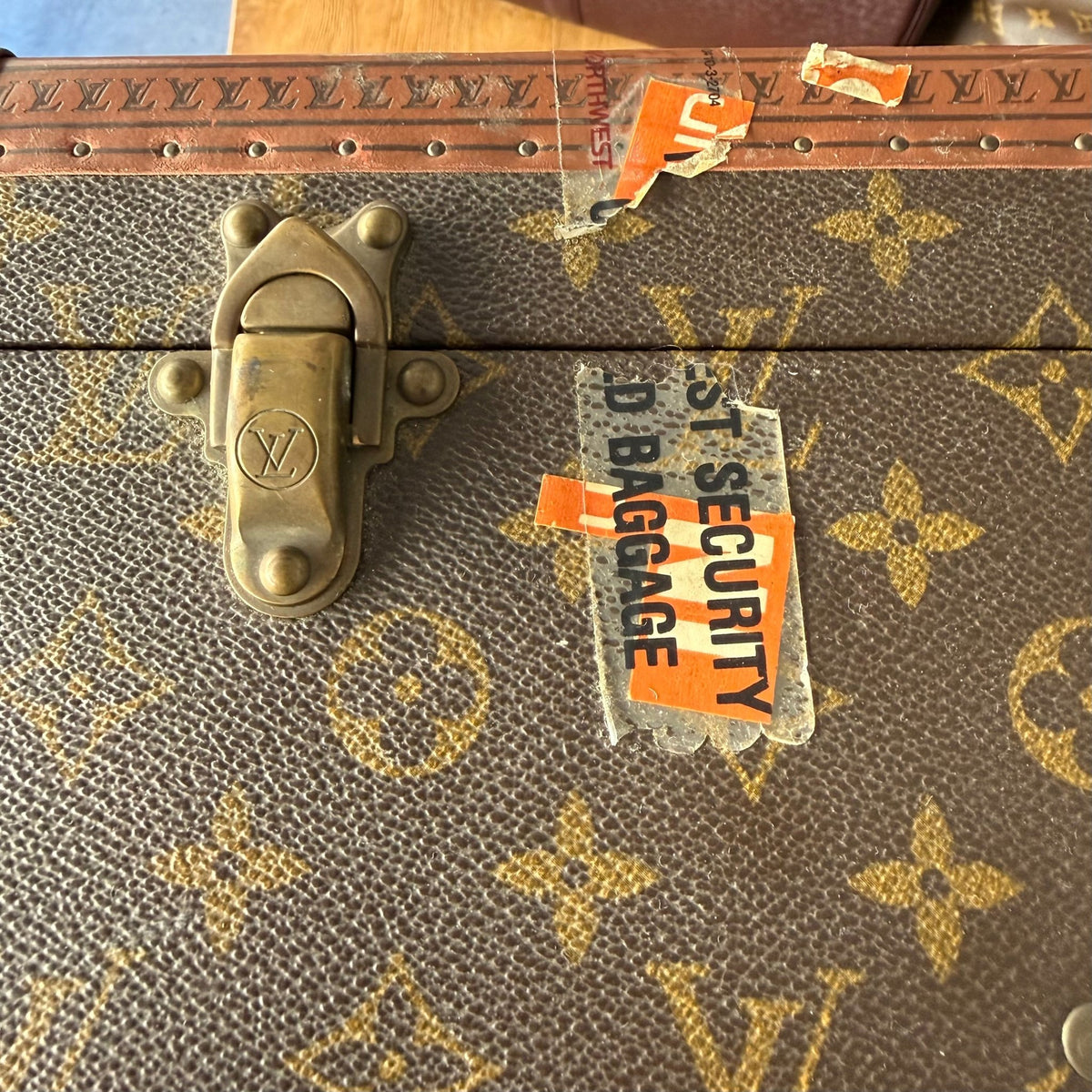 Louis Vuitton Bisten 75 Monogram