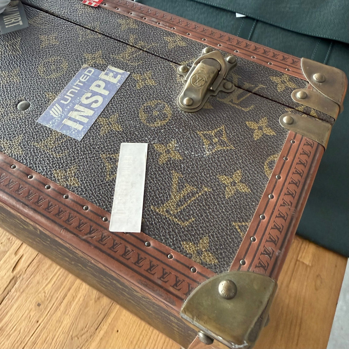 Louis Vuitton Bisten 75 Monogram